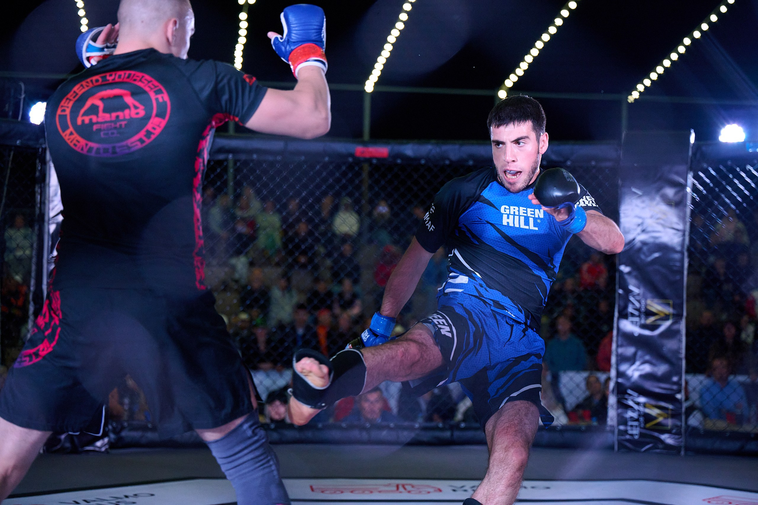 ММА. Битва на Иже-4. Спортивный репортажный фотограф в Ижевске Сергей Мерзляков