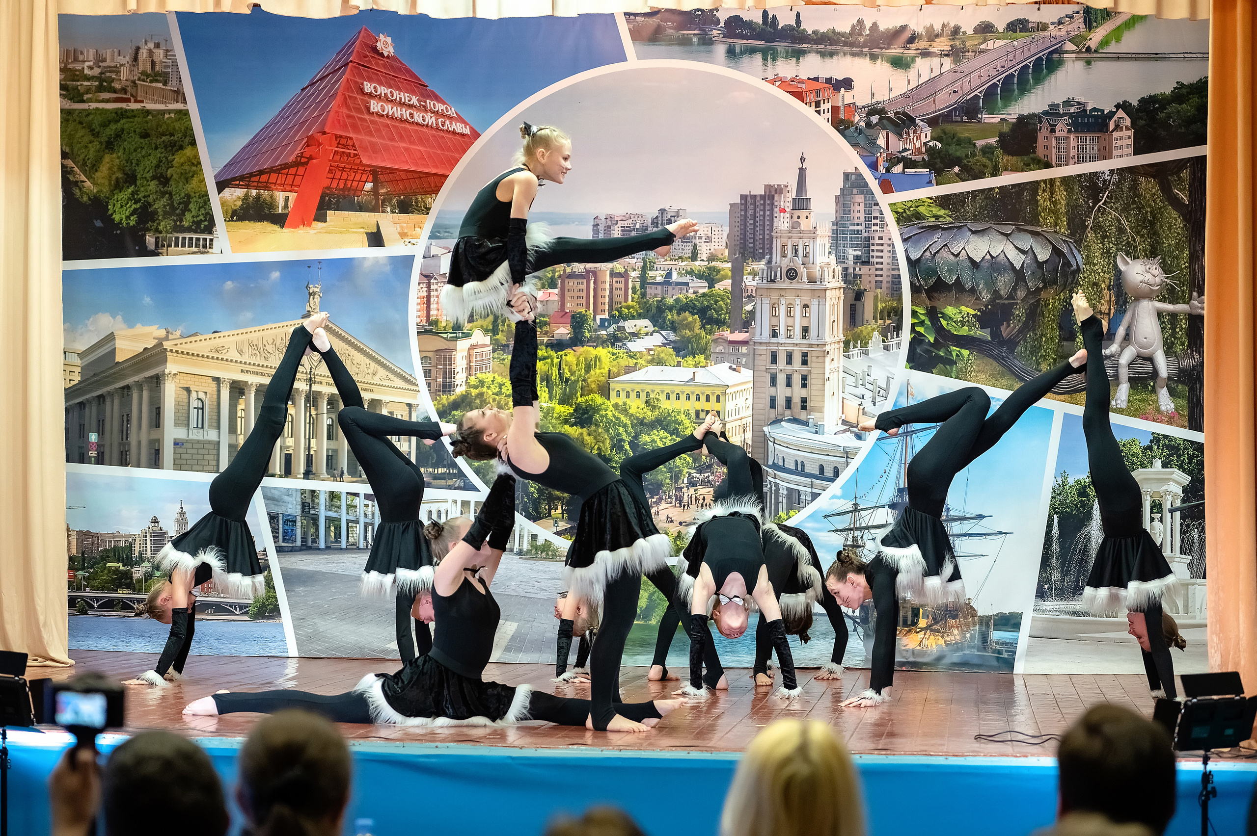 Фоторепортаж концерта. Выпускные альбомы. Детский, школьный фотограф Наумова Марина Воронеж