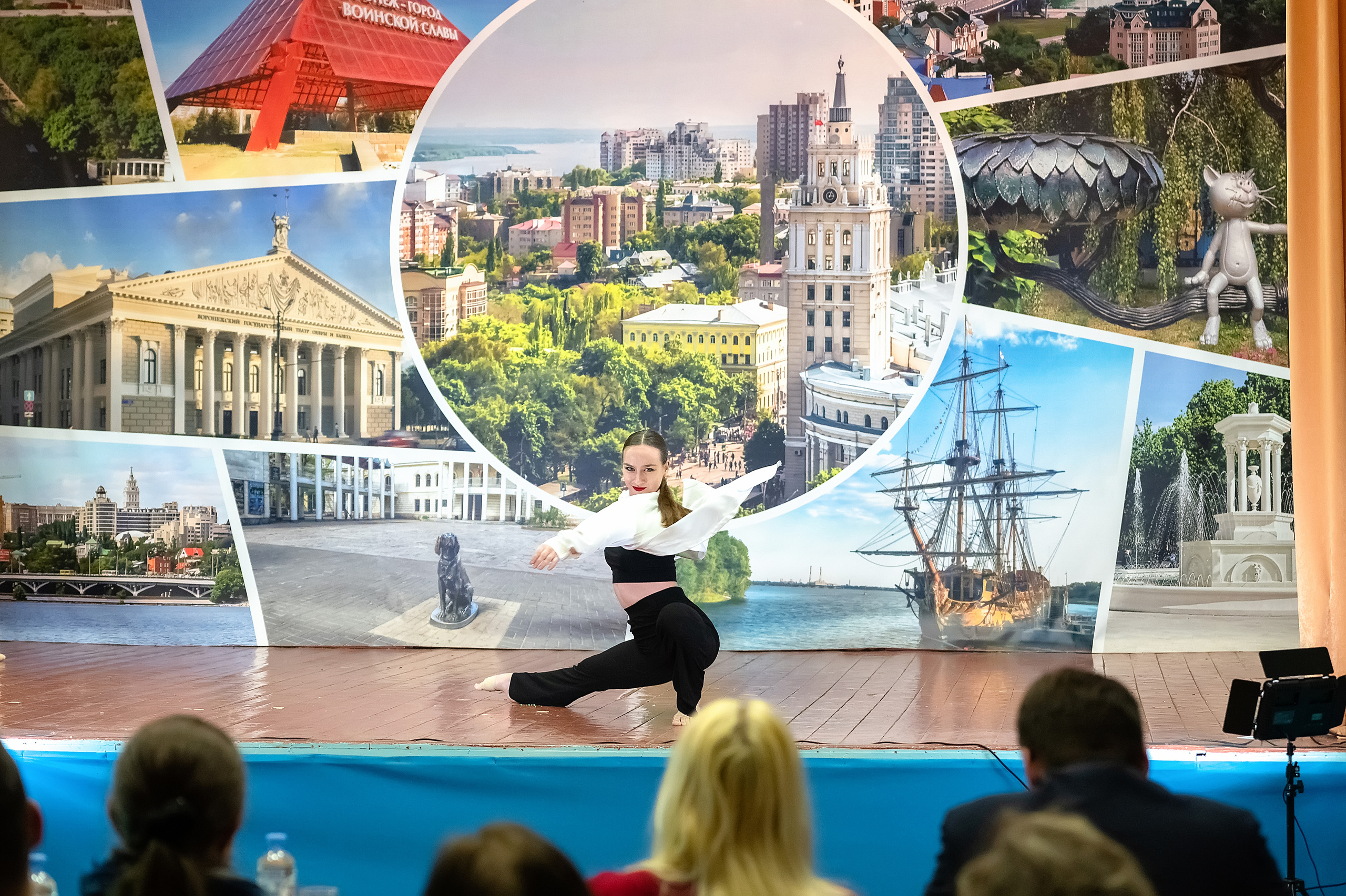 Фоторепортаж концерта. Выпускные альбомы. Детский, школьный фотограф Наумова Марина Воронеж