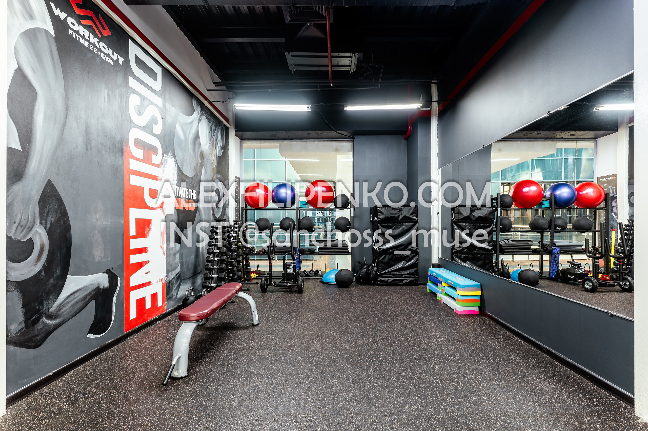 WORKOUT Достык 18. Фотограф интерьера недвижимости и архитектуры в Астане