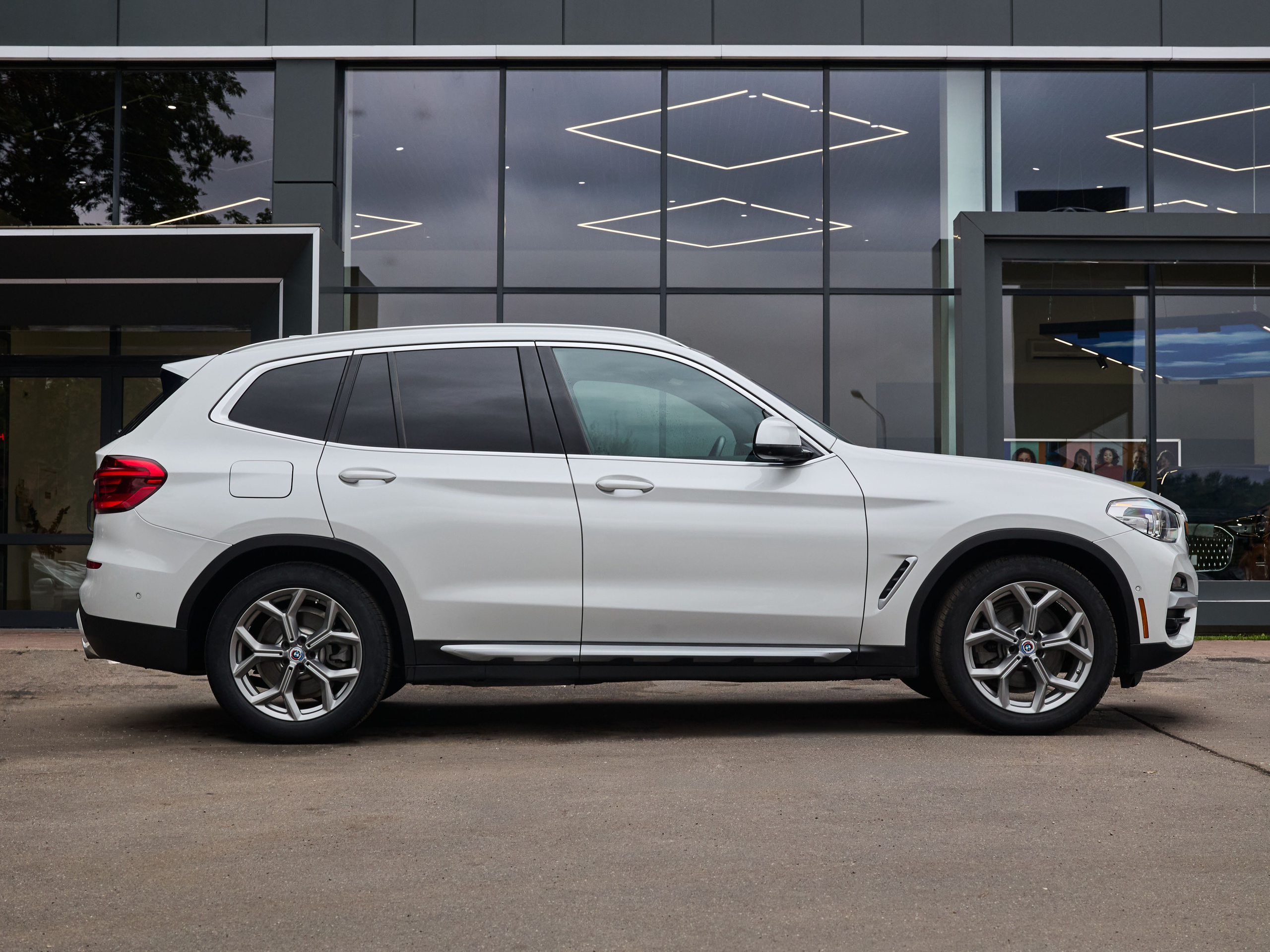 BMW X3. IDeAI studio
