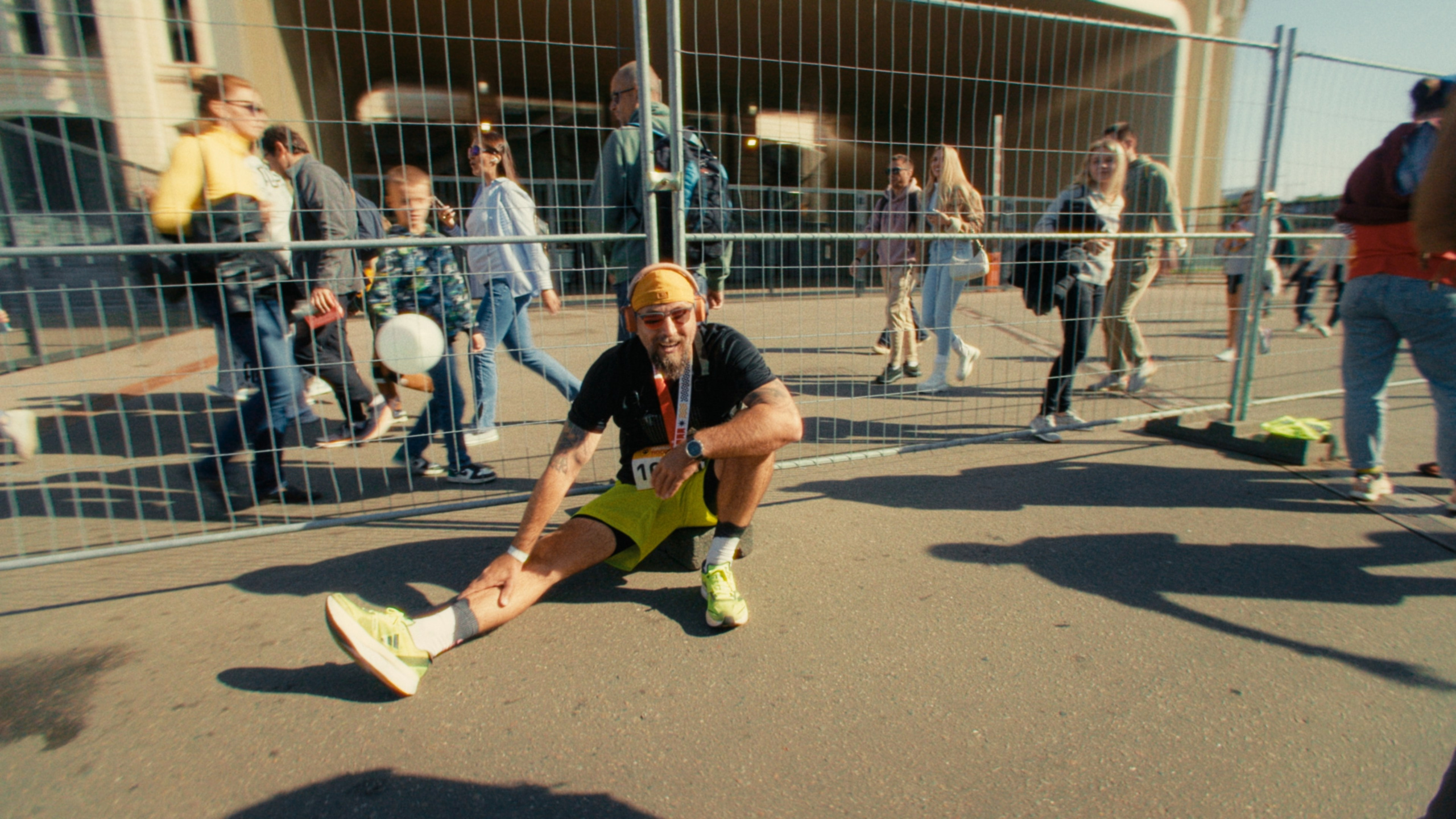 Документальный фильм Бегом по России, люди с неограниченными возможностями. Цветокоррекция кино, рекламы и клипов. В Алматы и по всему миру. Юрий Косяков