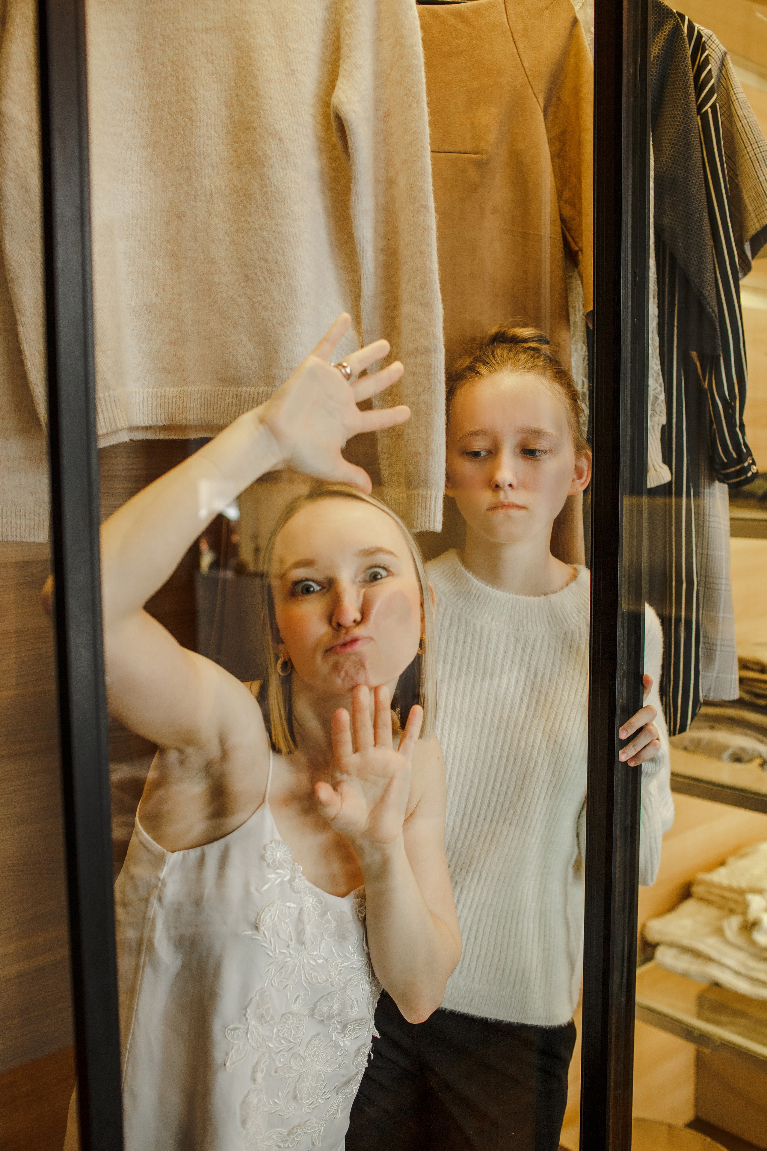 Семейная фотосессия в студии. Свадебный фотограф Кирилл Белый