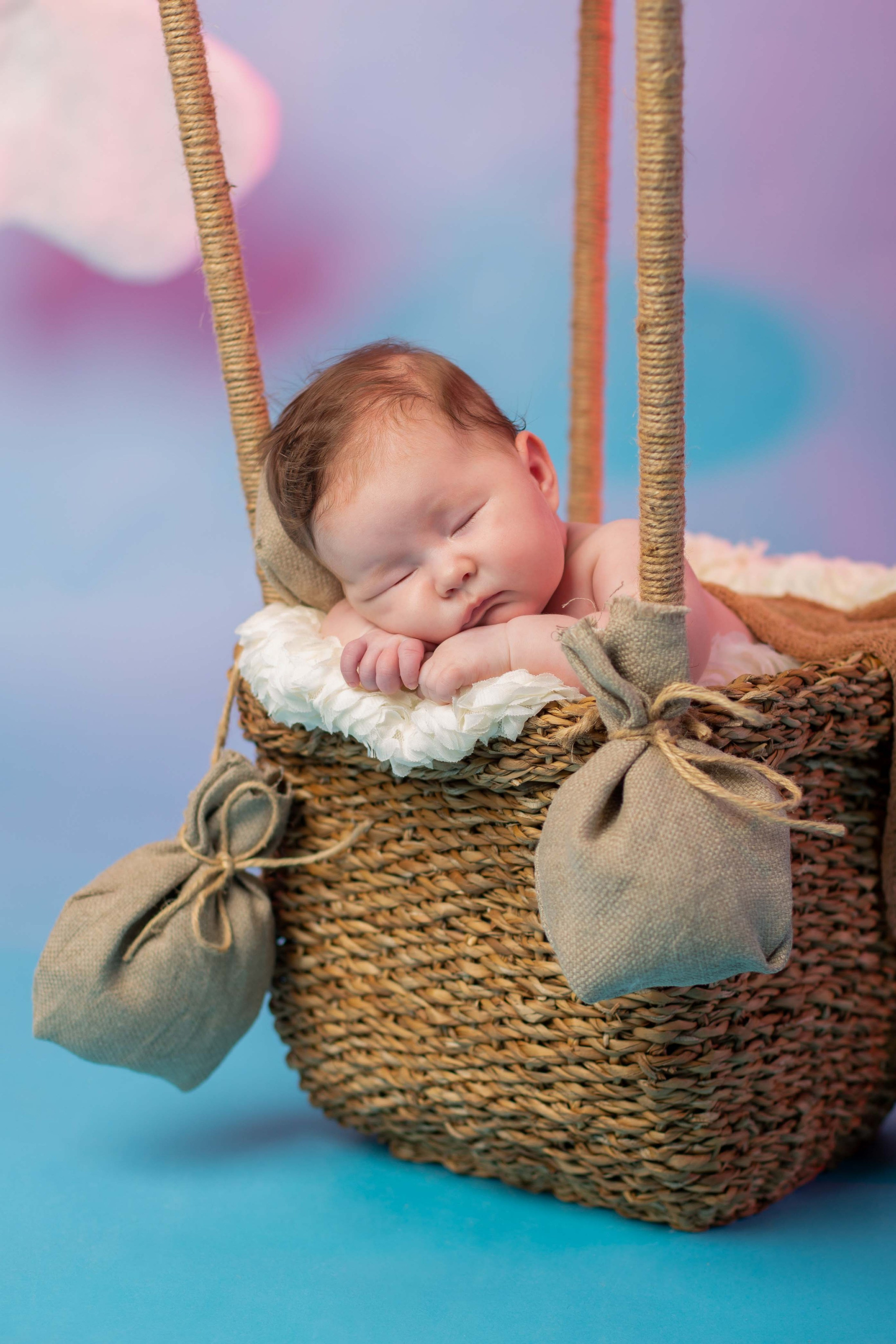 Фотоссесии для малышей, новорожденных Алматы. Фотостудия Алматы. Семейная и детская фотостудия Family studio.Фотограф Алматы