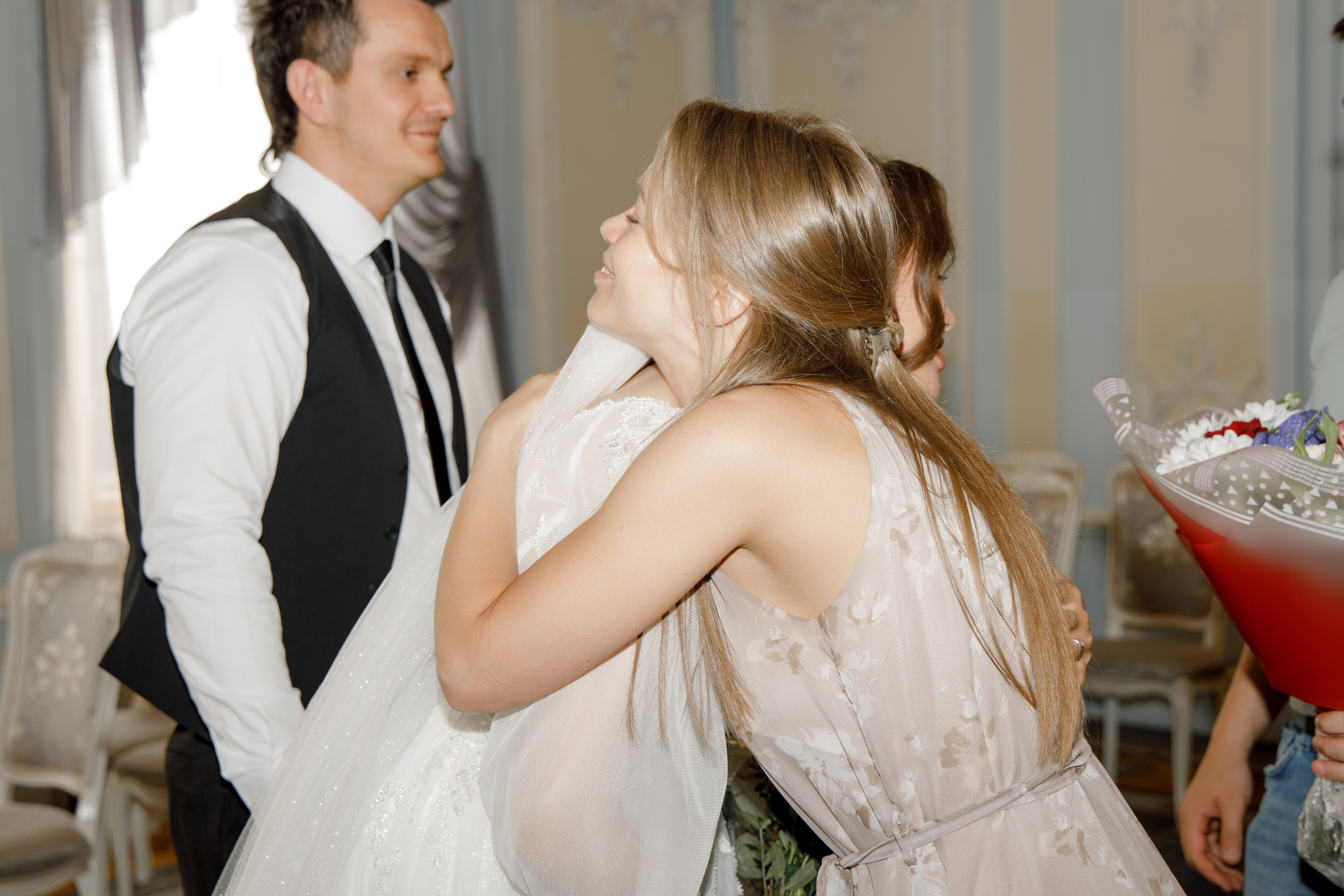 Соня и Михаил. Фотограф Евгения Климова