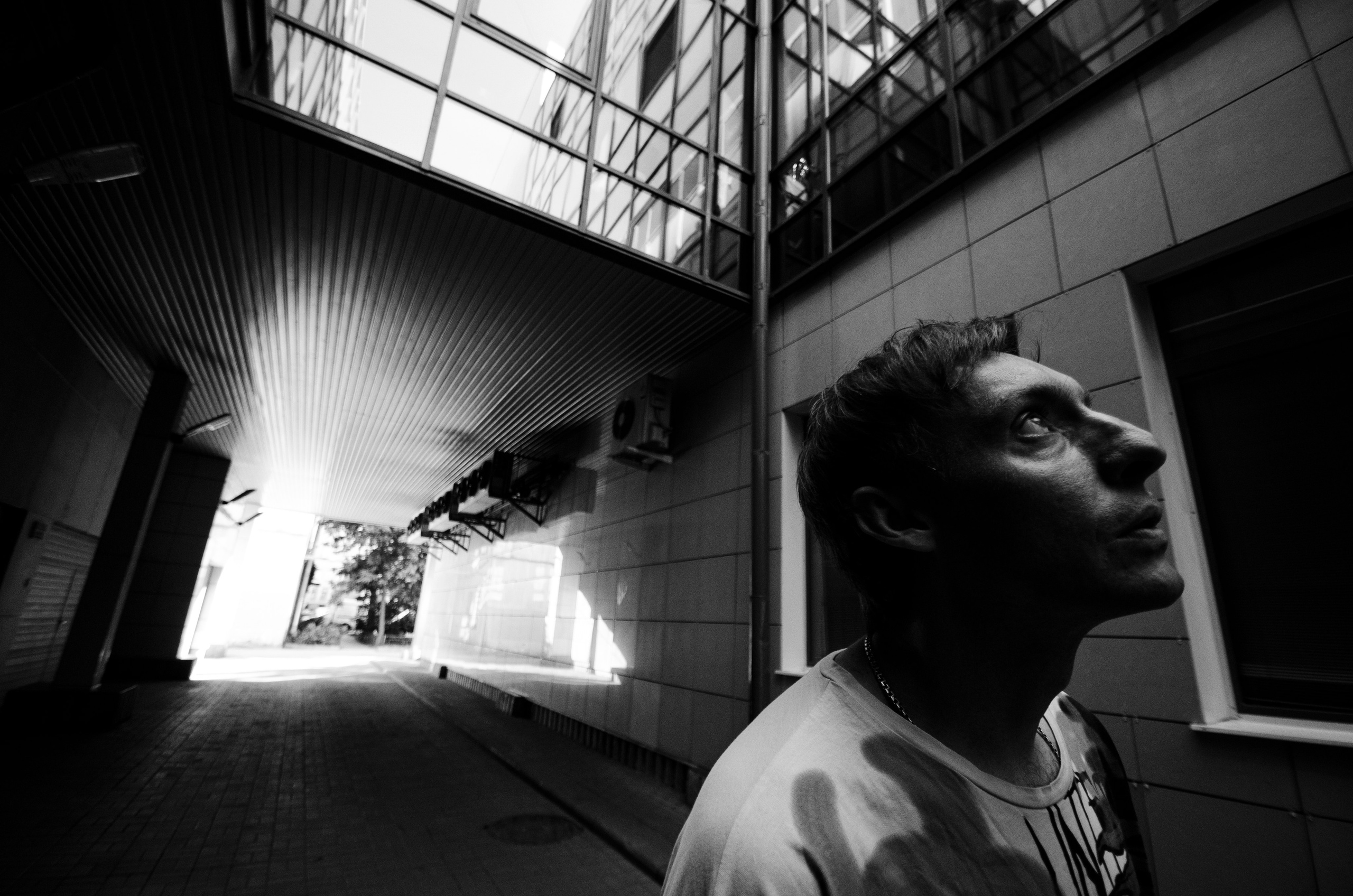 Илья Дель. ОЧЕНЬ ПЛОХОЙ ФОТОГРАФ