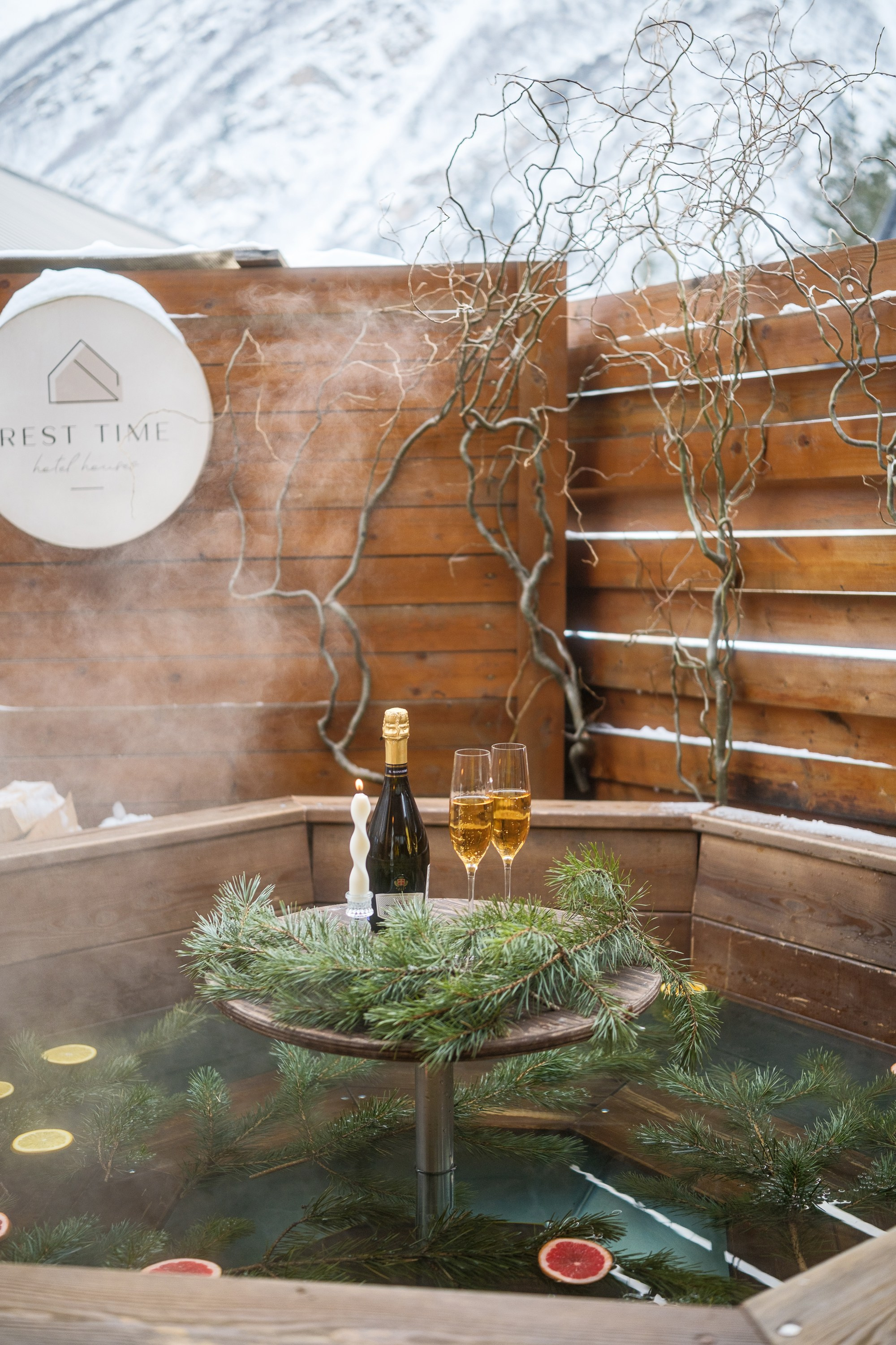 Коттеджи «Rest Time» Терскол. Фотограф на Эльбрусе • Роман Шатхин