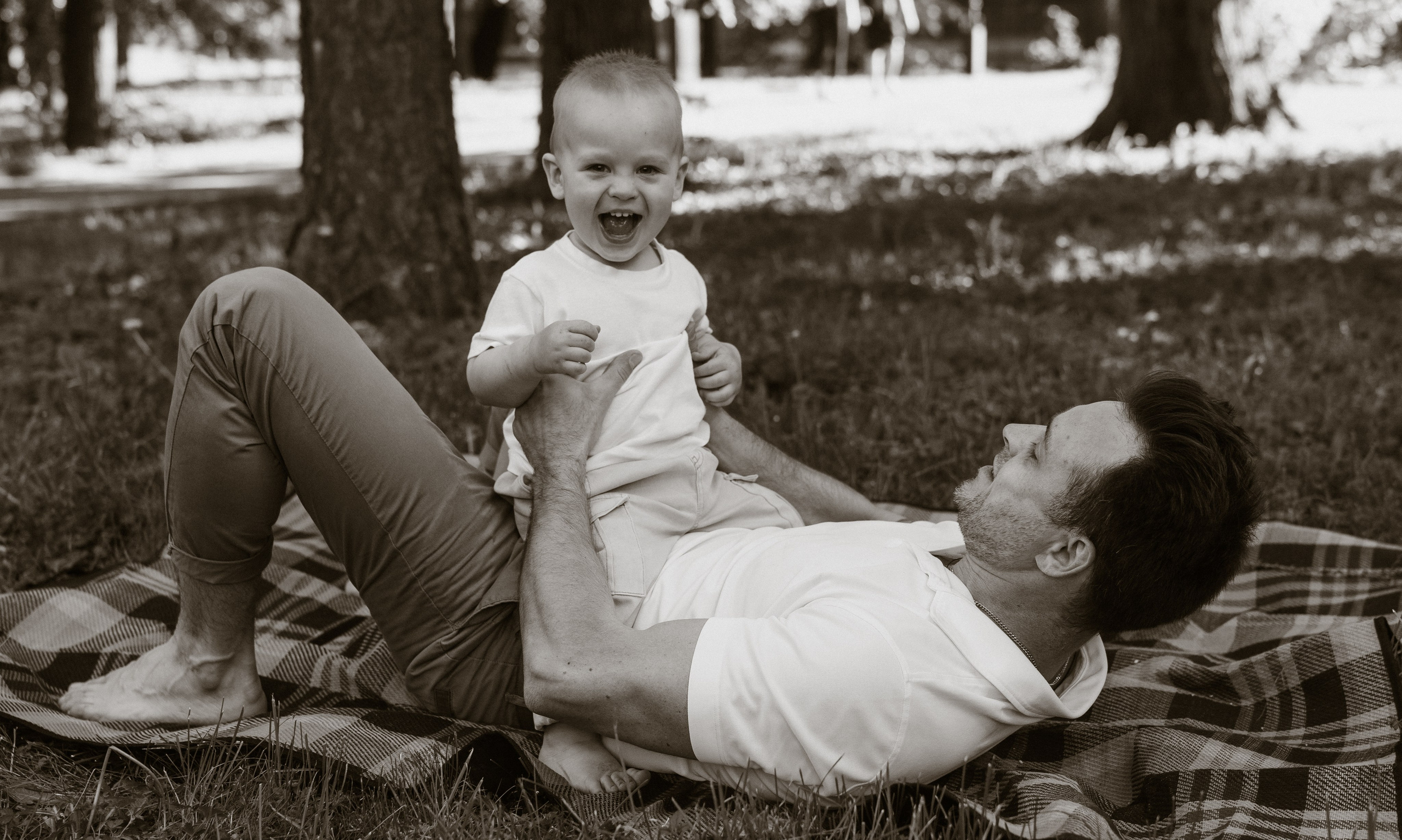 Фотопрогулка в любимом парке. Семейный, ньюборн фотограф, фотограф на роды в Москве, Виктория Тюльдюкова