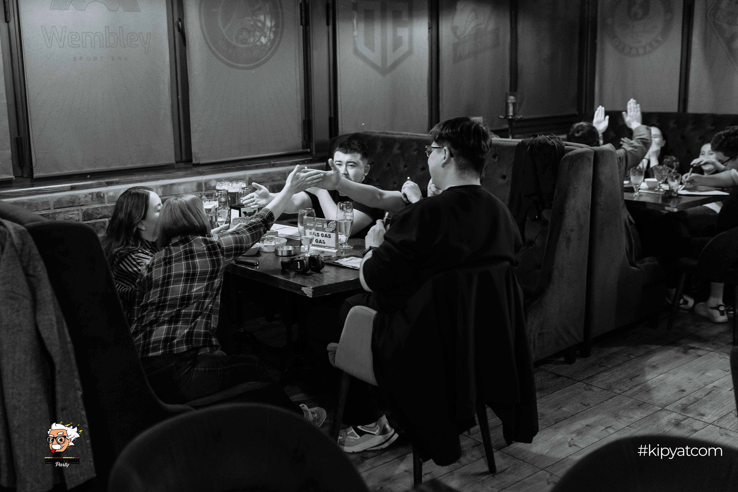 Эйнштейн Party