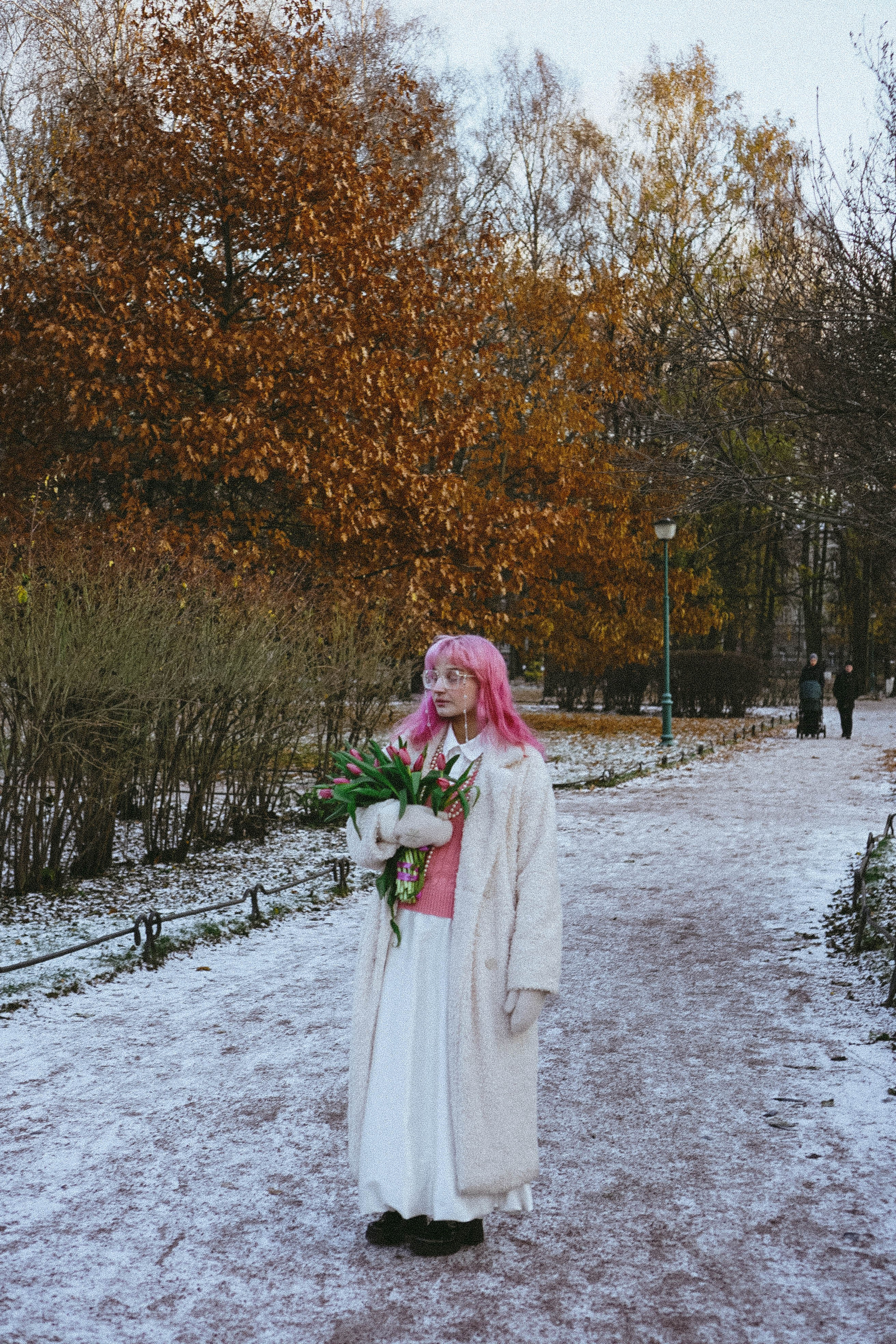 Прогулочная фотосессия с тюльпанами. Профессиональный фотограф, Санкт-Петербург — Виктория Богомолова