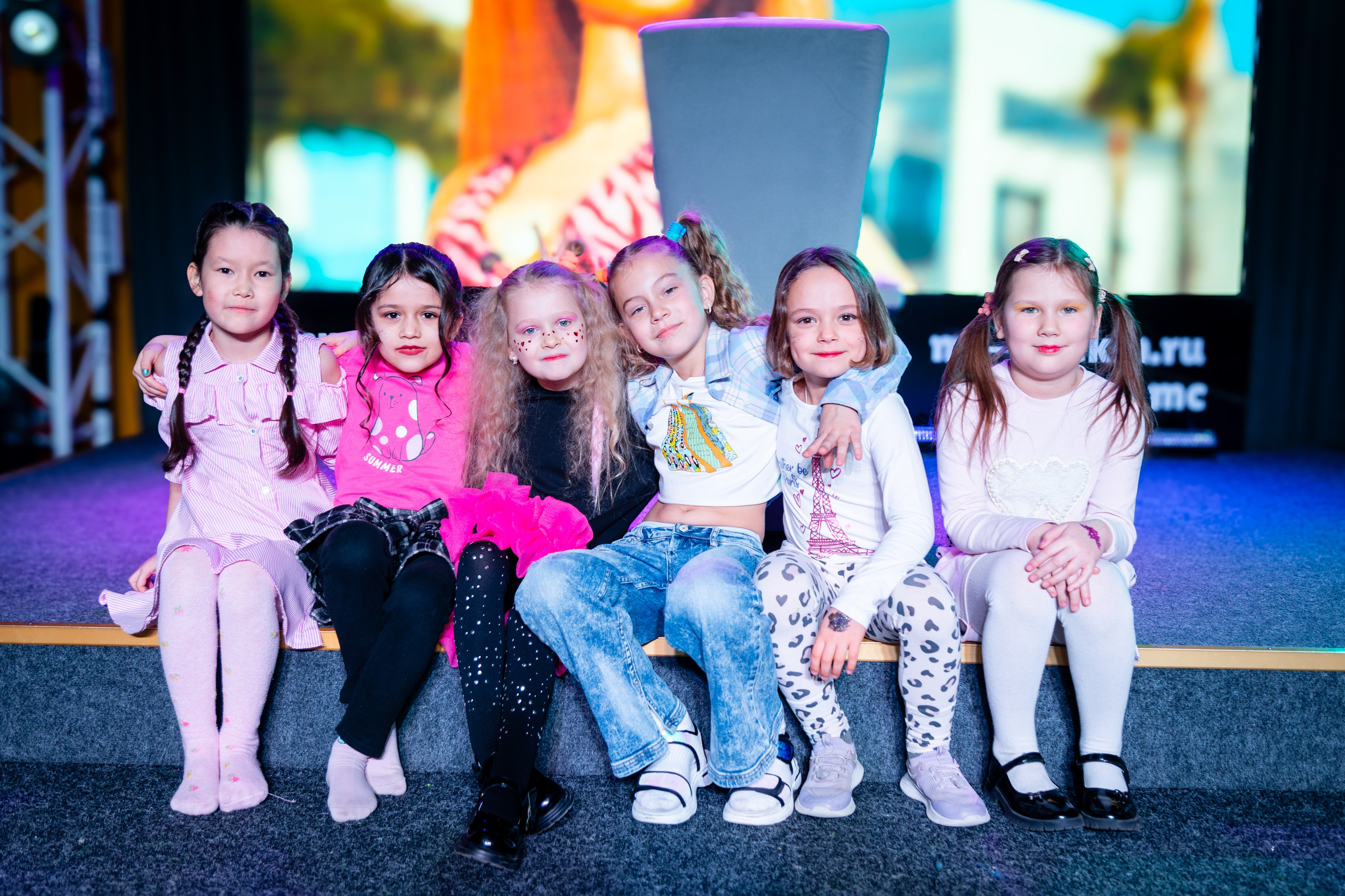 Алисе 7 лет. Детский фотограф видеограф в Хабаровске Михаил Орлов