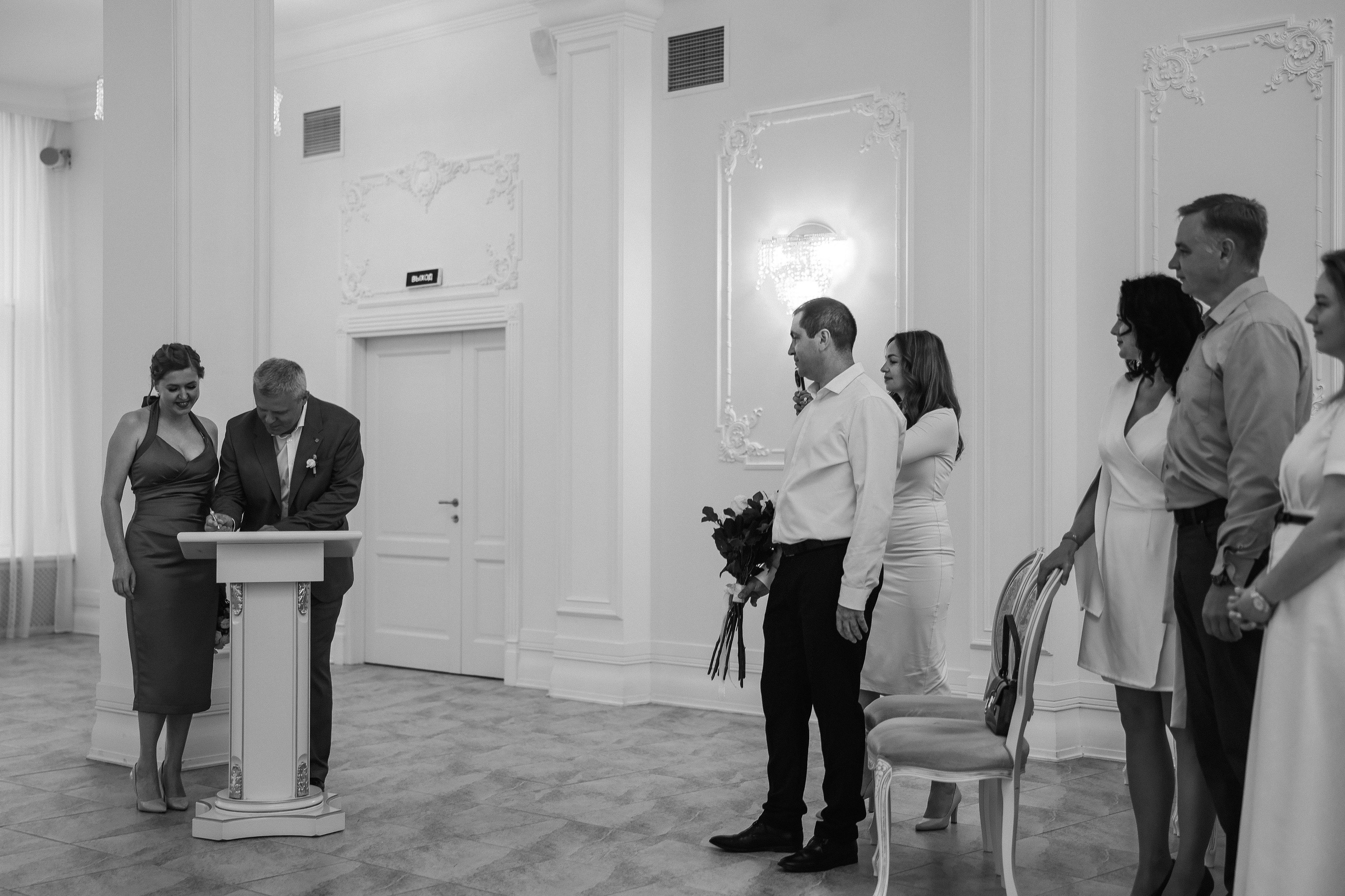 Дождь и поцелуи. Свадебный и семейный Фотограф Денис Кошель