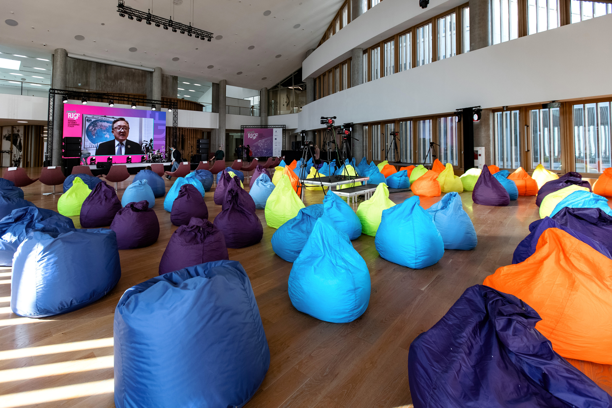 Youth RIGF. Сколково. Свадебный репортажный фотограф в Москве