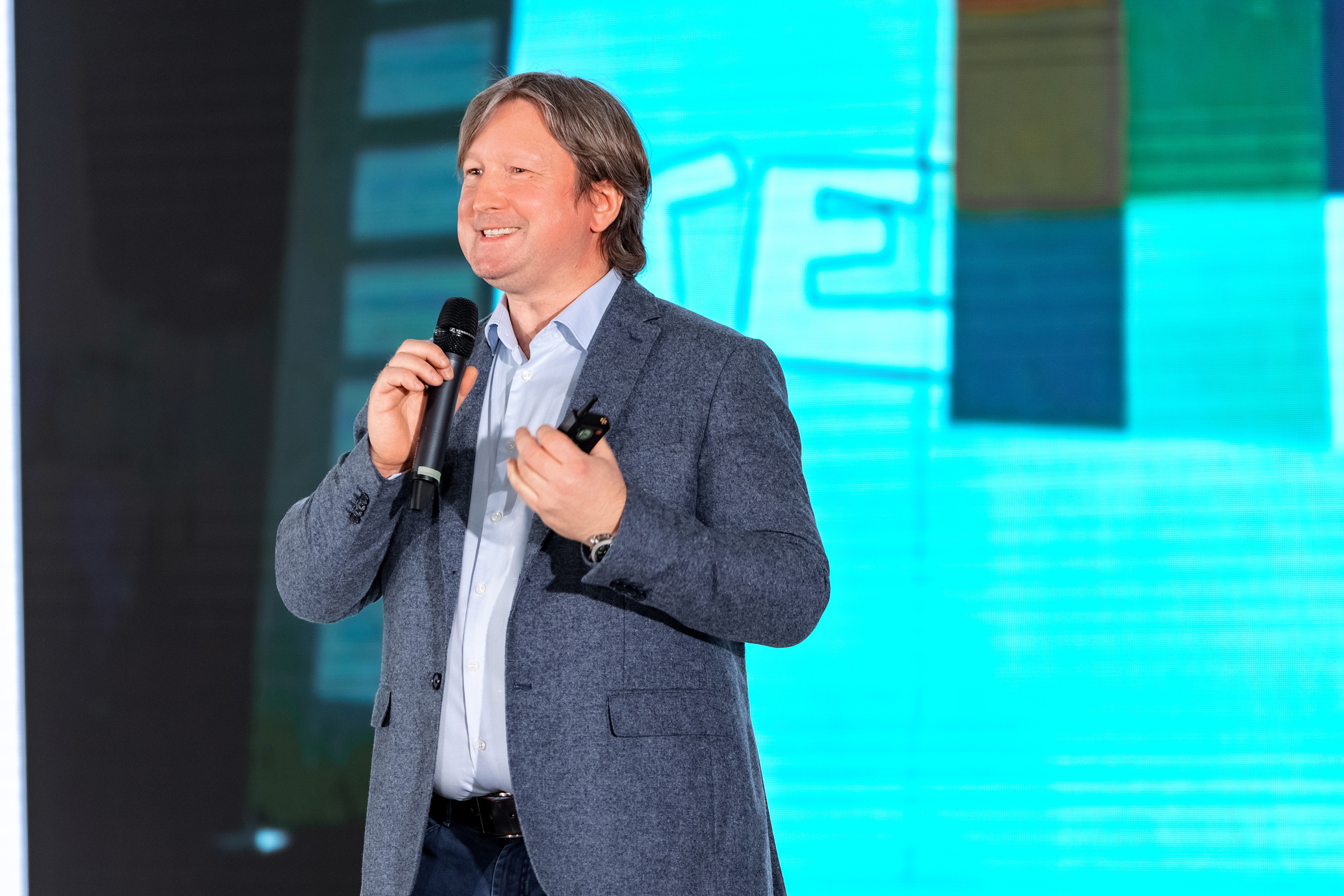 Youth RIGF. Сколково. Свадебный репортажный фотограф в Москве