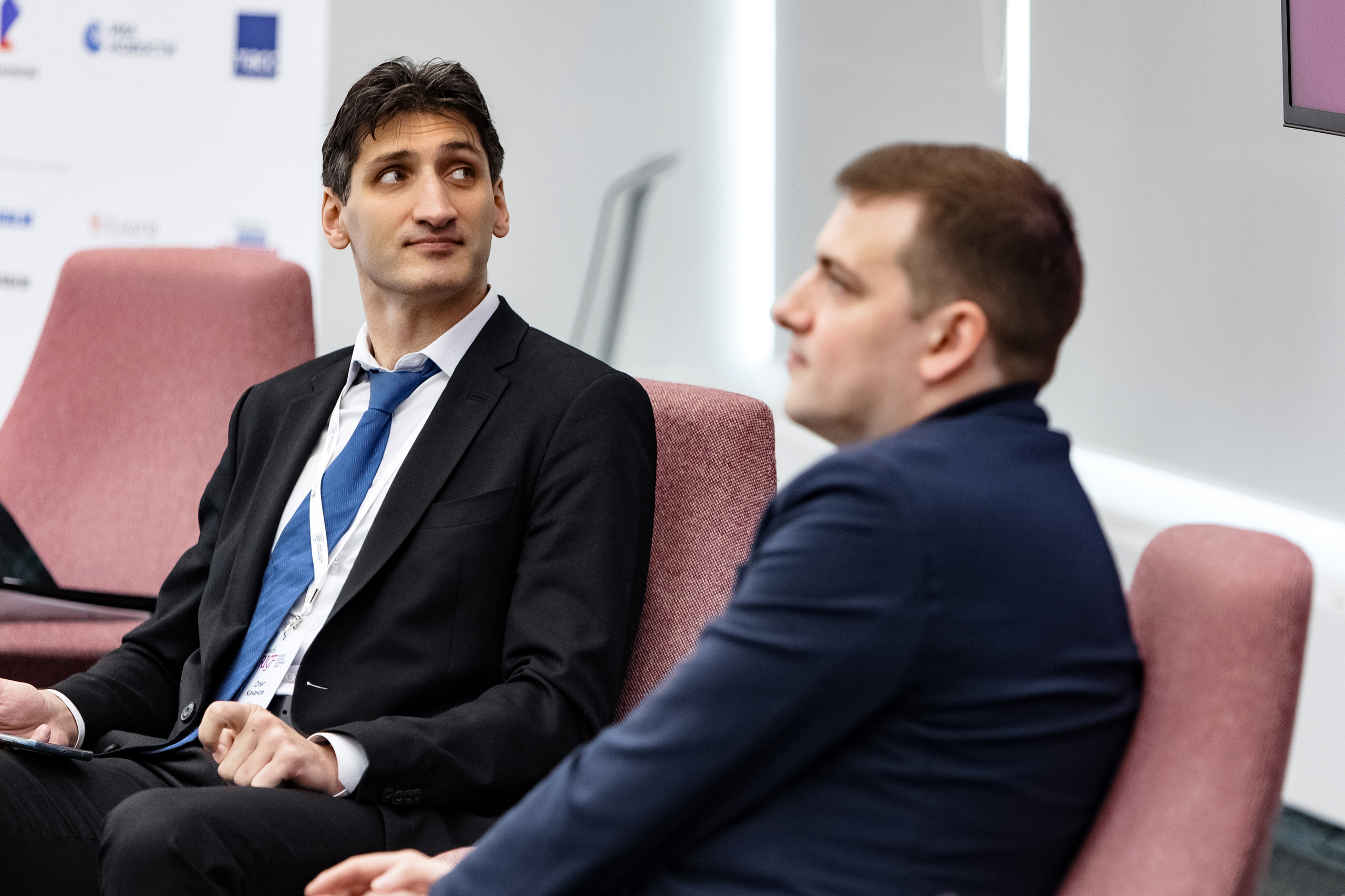 Youth RIGF. Сколково. Свадебный репортажный фотограф в Москве