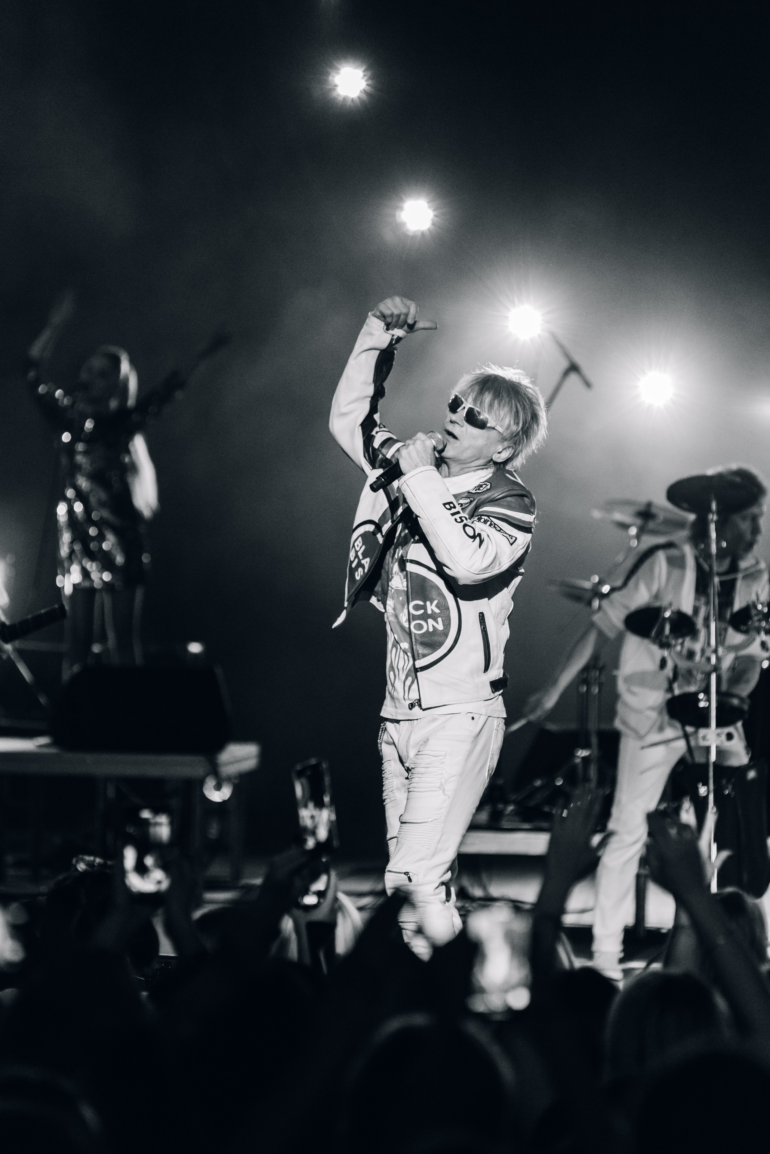 Дискотека 80-90-2000х — «Имена на все времена», Крокус Сити Холл. Бренд-фотограф для экспертов и блогеров в Москве Влада Горбовская