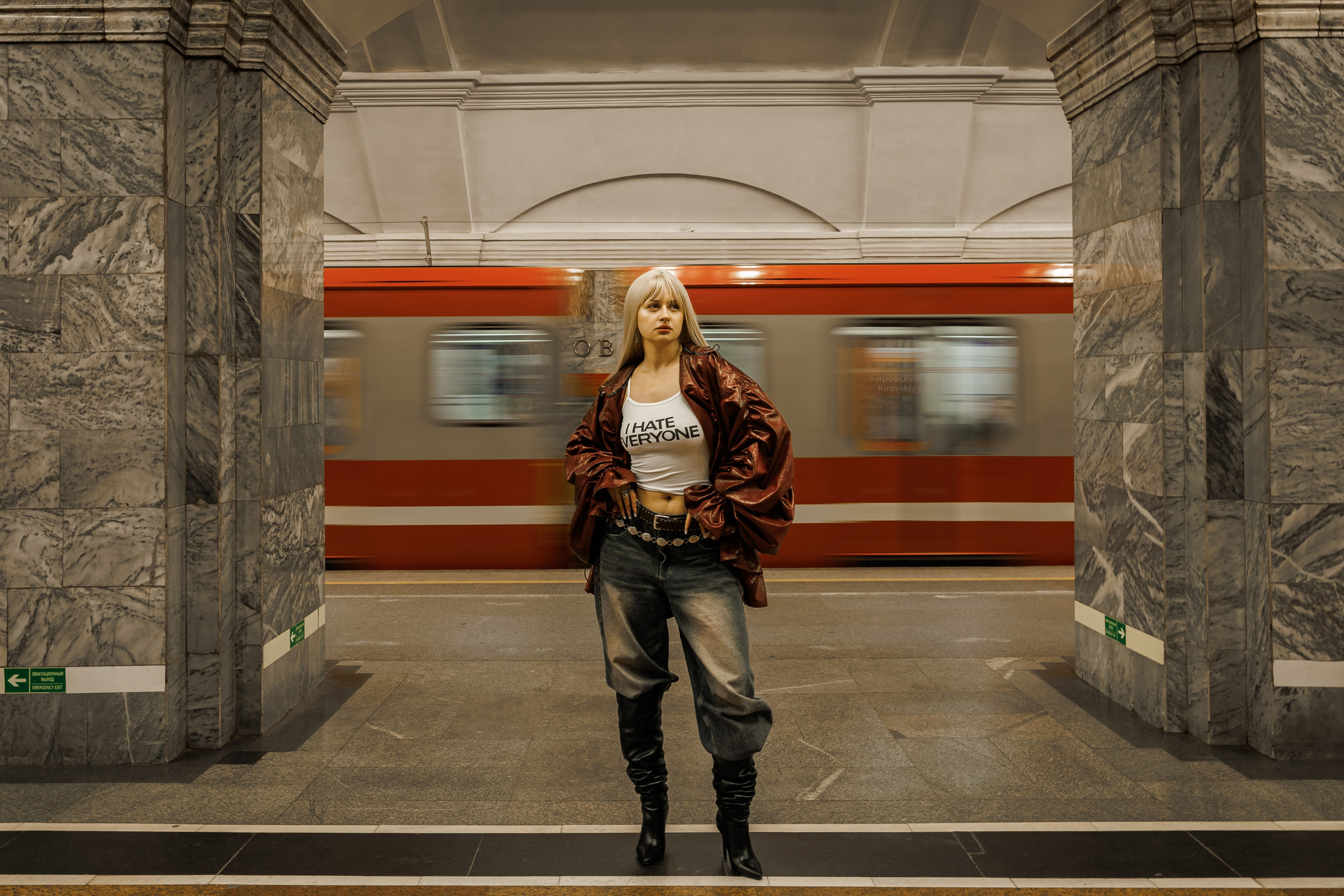 Вечернее METRO. Портретный фотограф Панферова Регина г. Санкт-Петербург, г. Казань