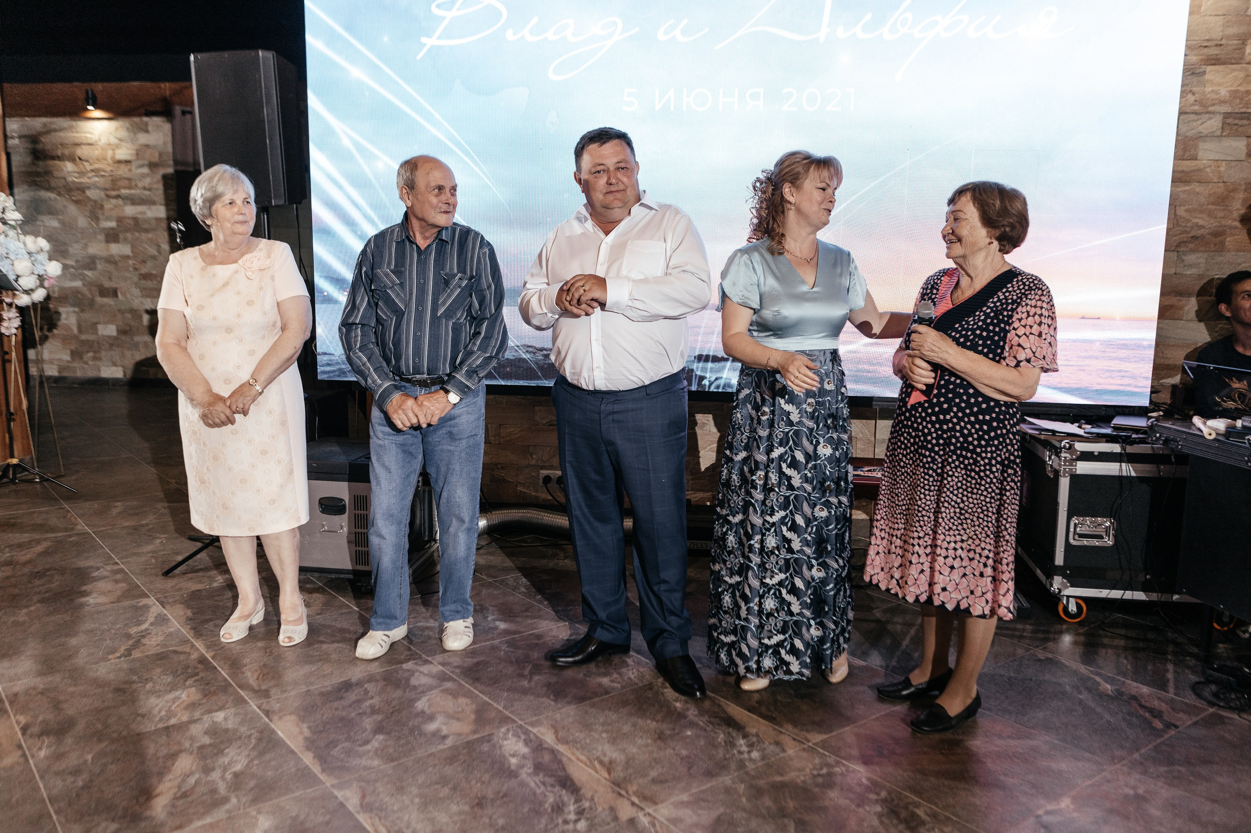 Свадебный фотограф Уфа — Руслан ГабдлисламовЖивые эмоции, красивые кадры, воспоминания на всю жизнь.Работаю по всей Республике Башкортоста. Свадебный фотограф Уфа Руслан Габдлисламов