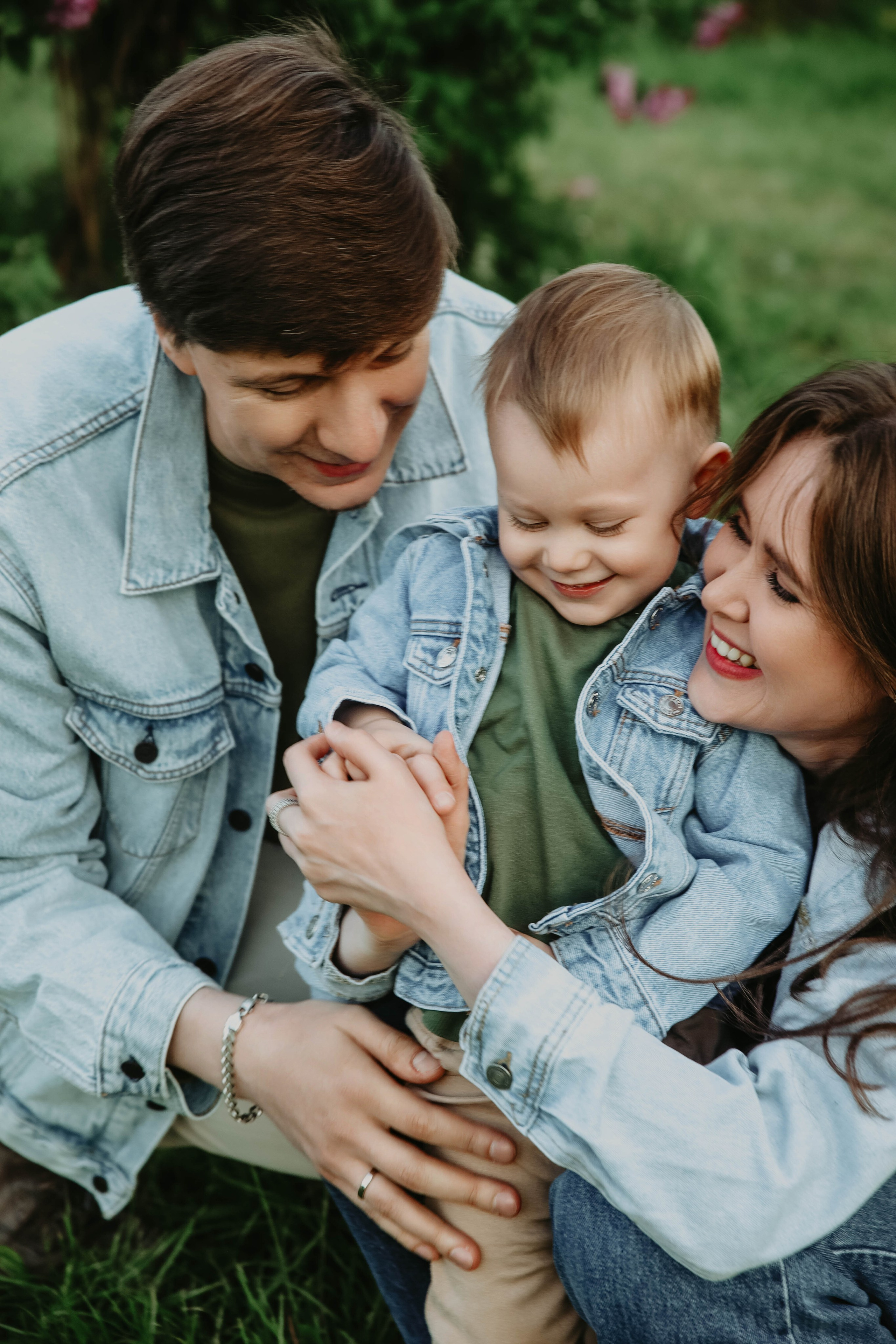 Семейная фотосессия с детьми в парке Коломенское. Свадебный и семейный фотограф в Москве