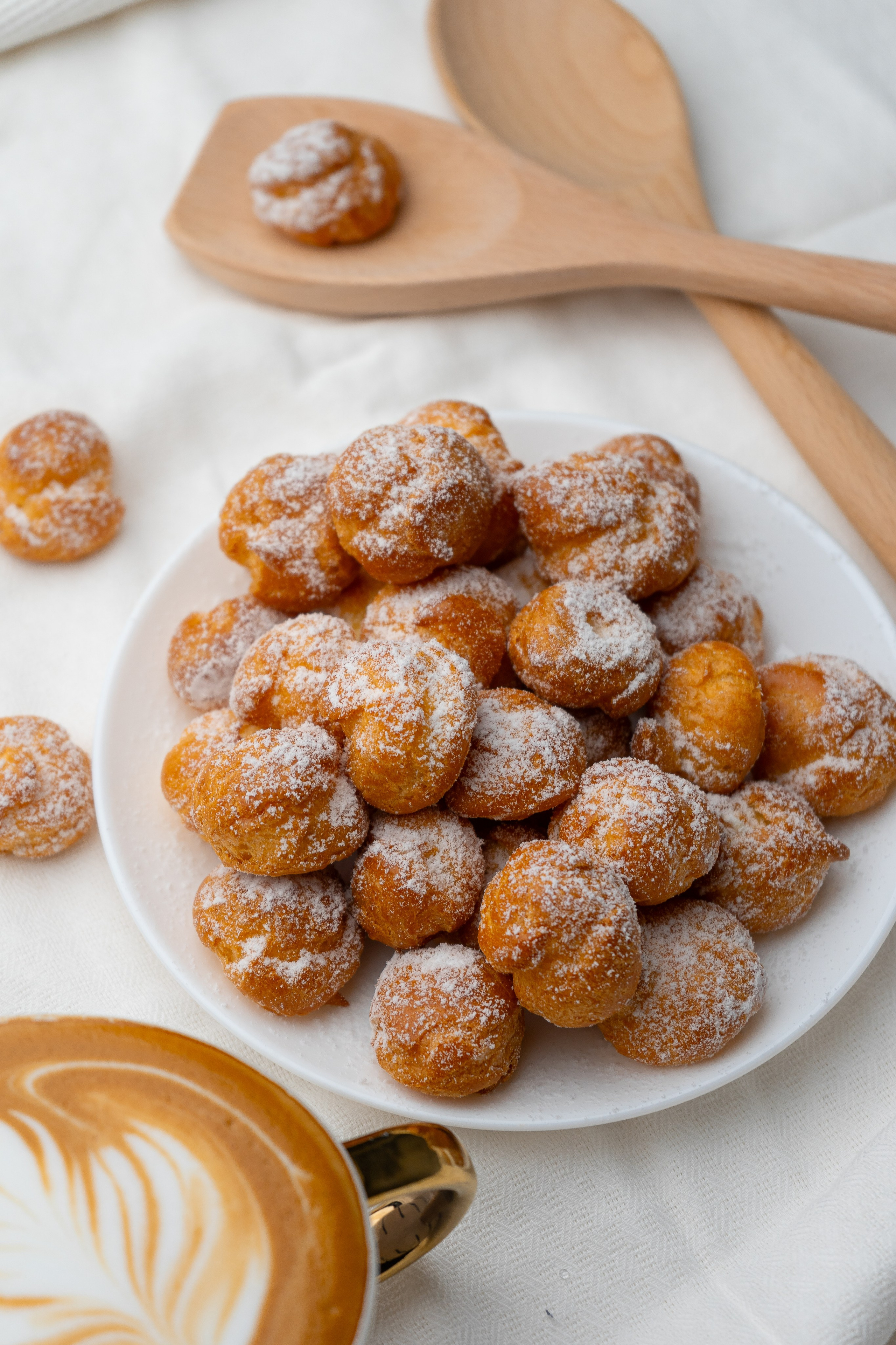 Кондитерские изделия, десерты и пирожные. Фуд-фотограф Караганда Астана