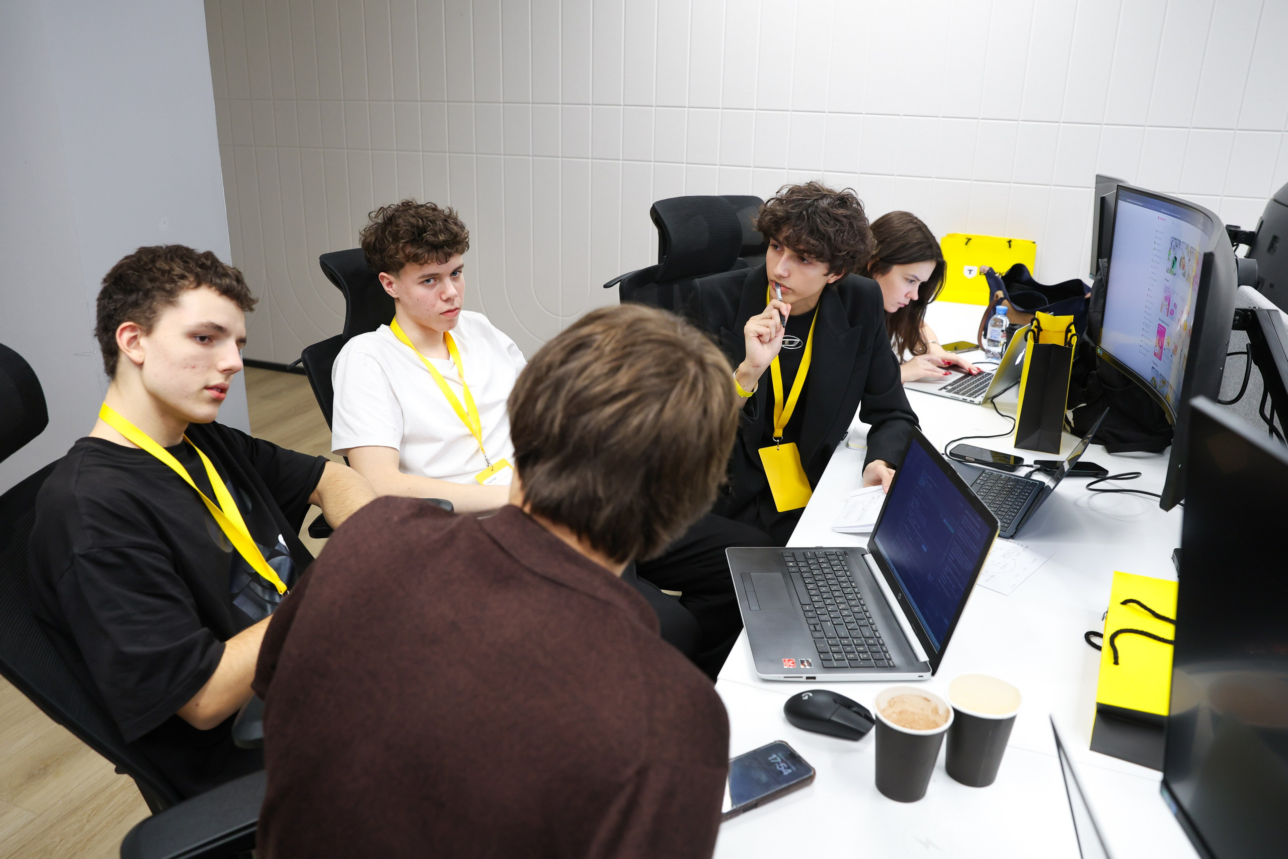 Хакатон PROD от Т-банка. Фотограф Дарья Попова