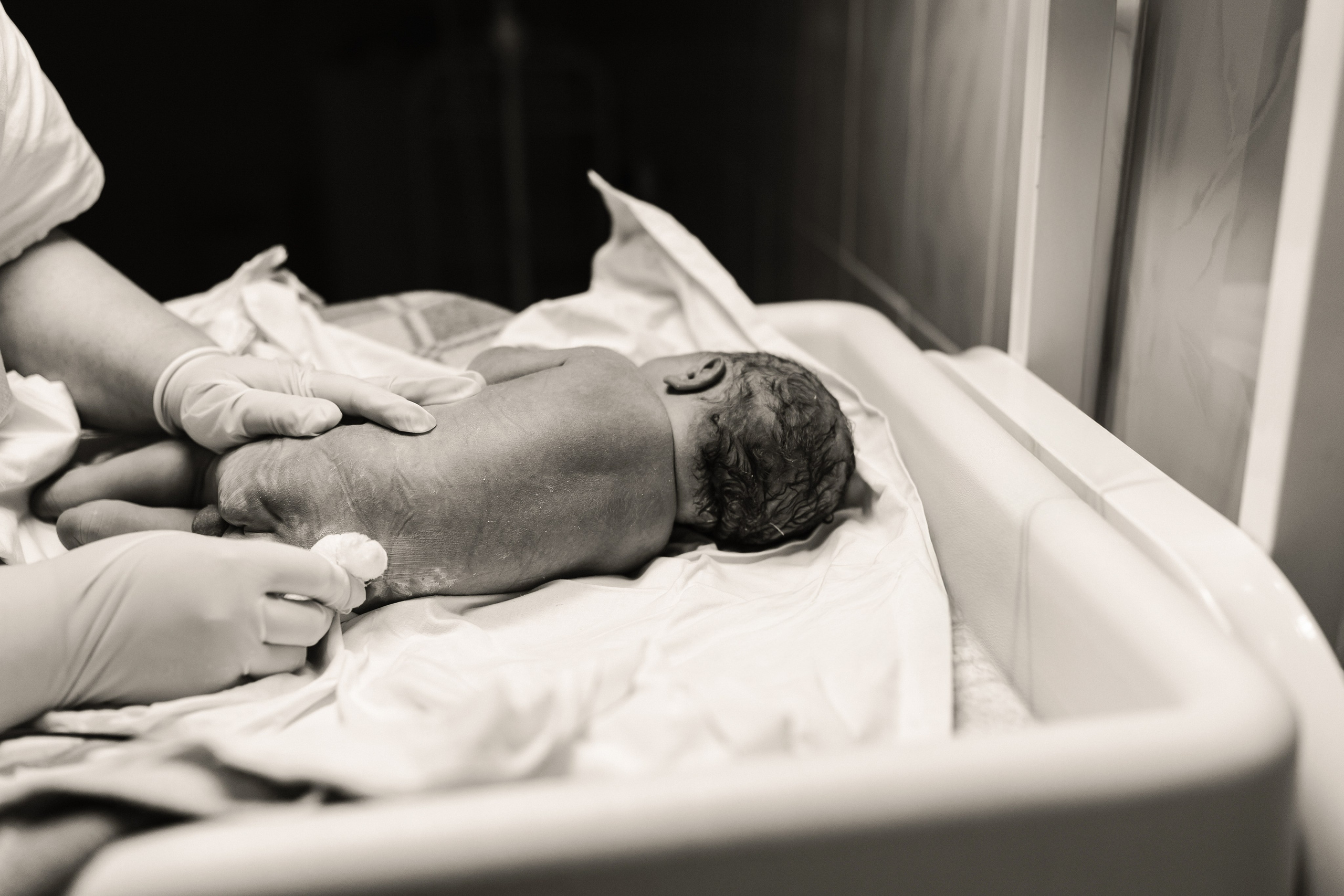 Здесь Вы можете ознакомиться с видами съемок и их стоимостью. Семейный фотограф, фотограф на роды в Челябинске Калистратова Кристина