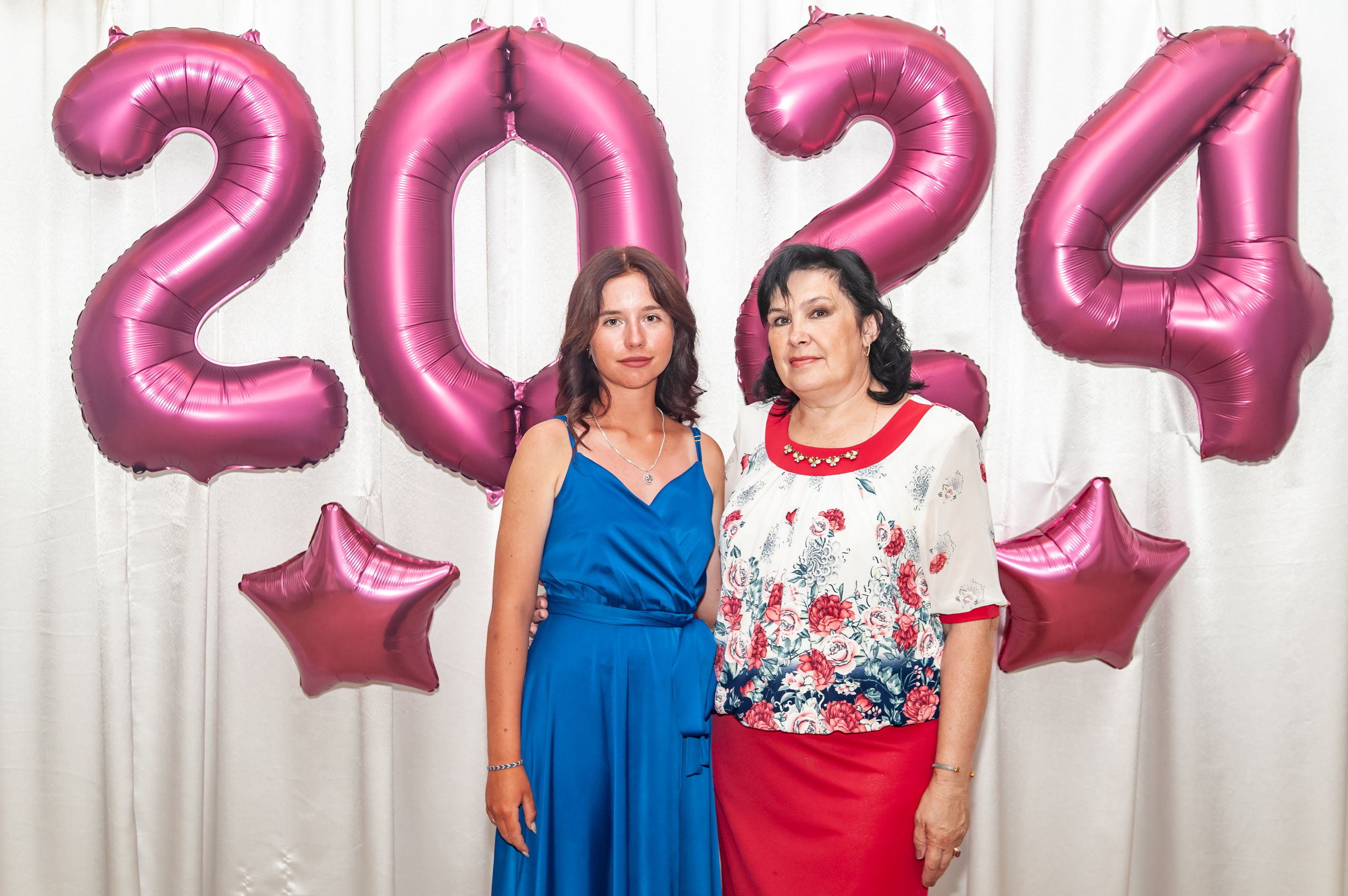 Выпускной МАОУ СОШ № 17 им. Эдуарда Есаяна. Свадебный и семейный фотограф Денис Лукьянов в Краснодаре, Краснодарском крае и Республике Крым