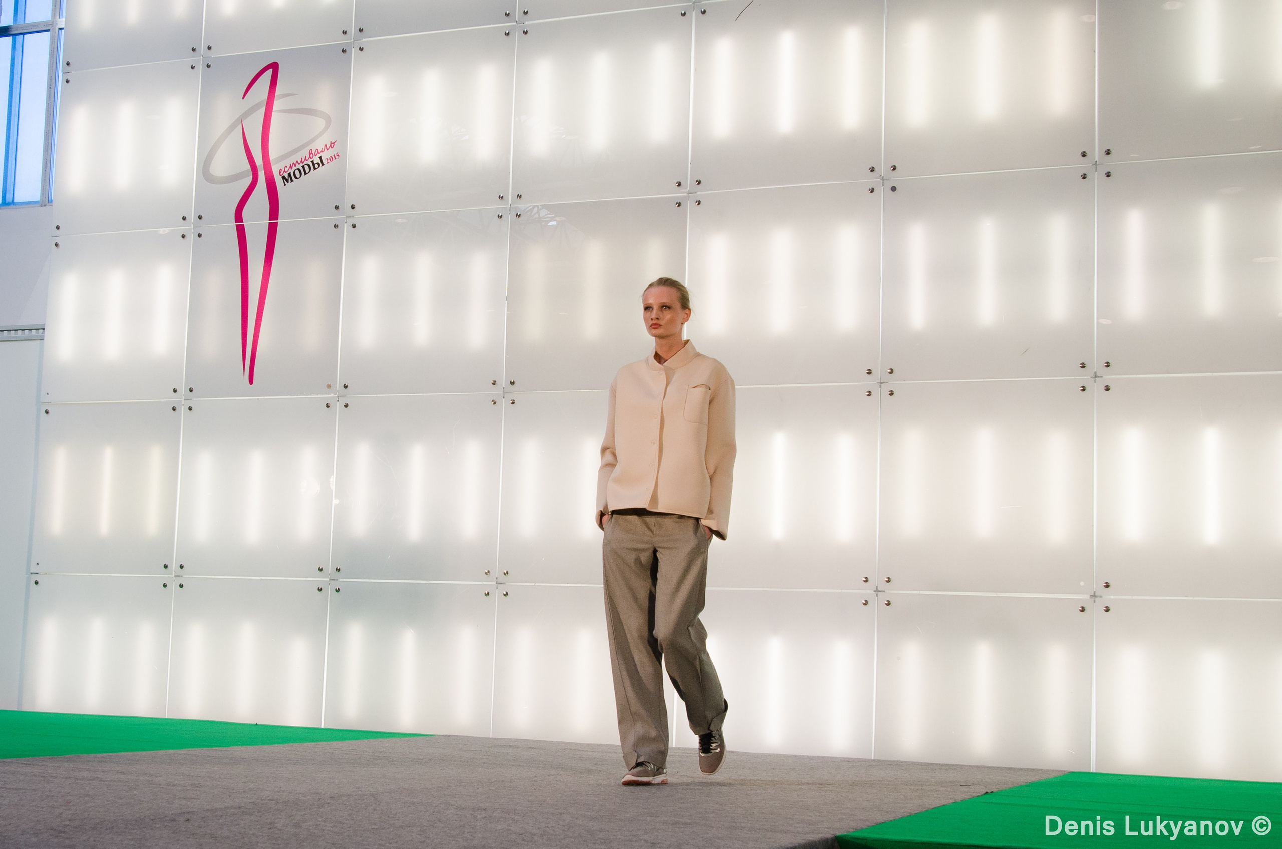 Формула Моды.Континент. Свадебный и семейный фотограф Денис Лукьянов в Краснодаре, Краснодарском крае и Республике Крым