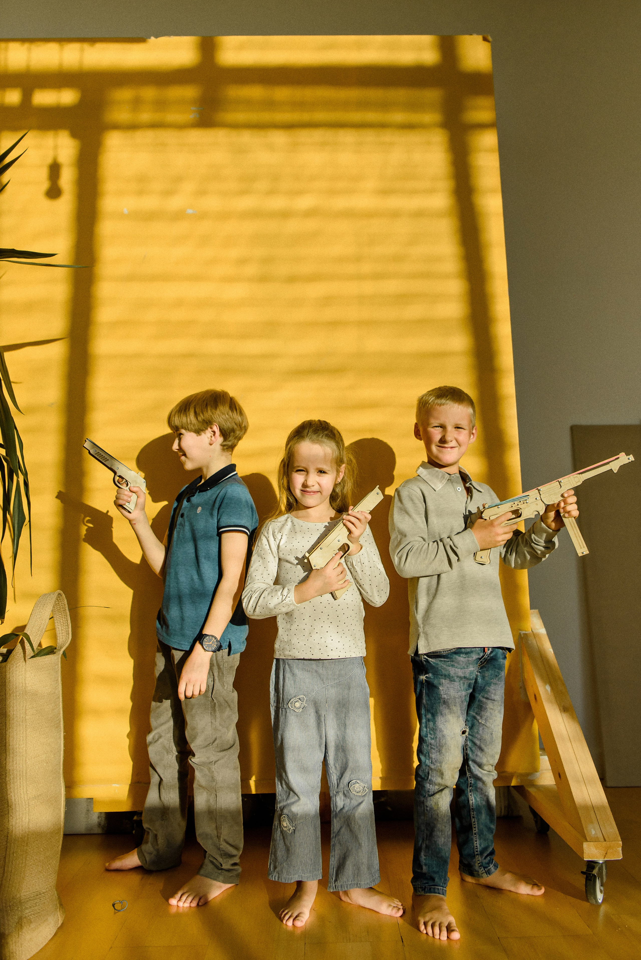 Магазин деревянных игрушек. Свадебный фотограф в Санкт-Петербурге София Шубик