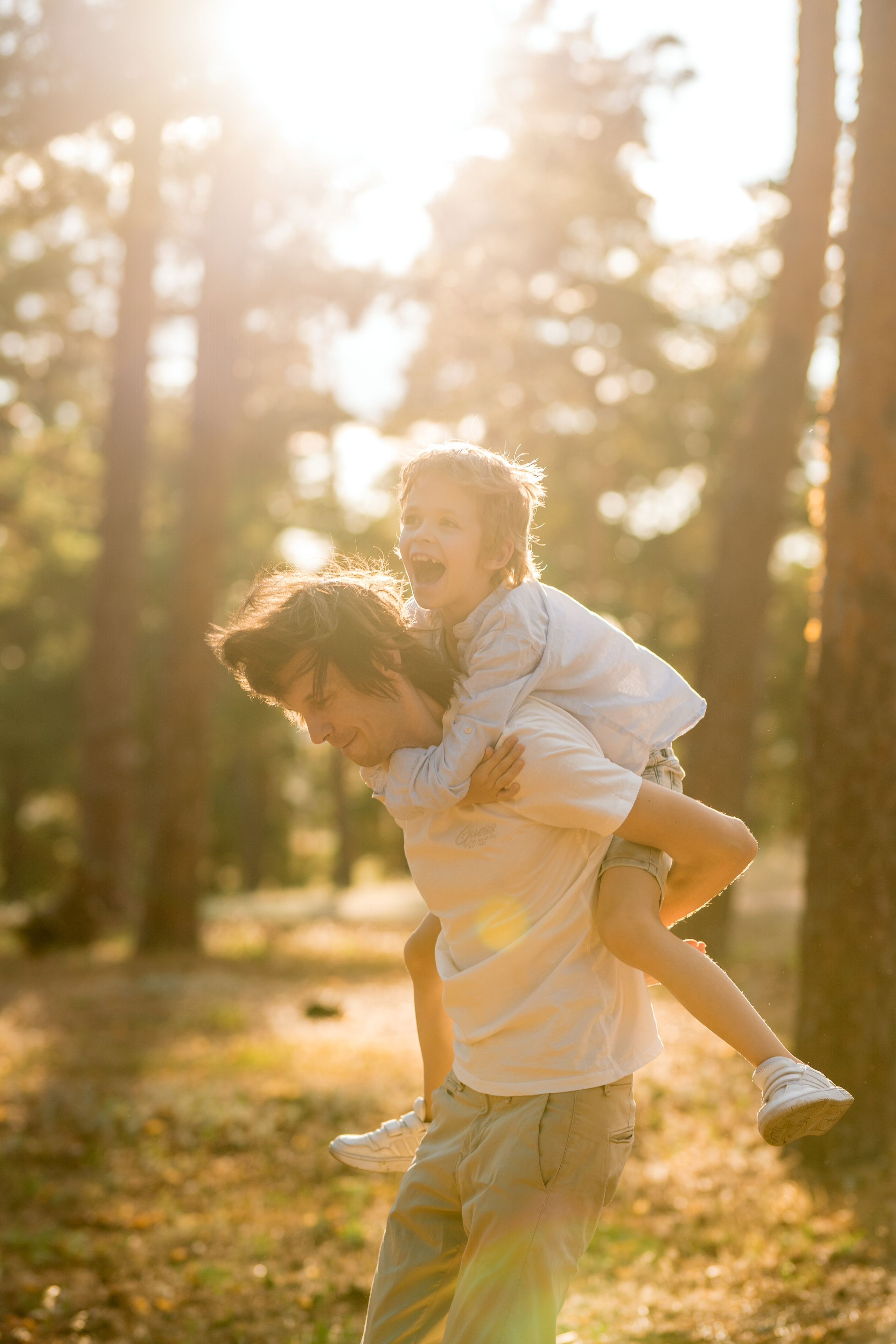 Семейная фотосессия в лесу. Катя Халдеева Фотограф Саратов