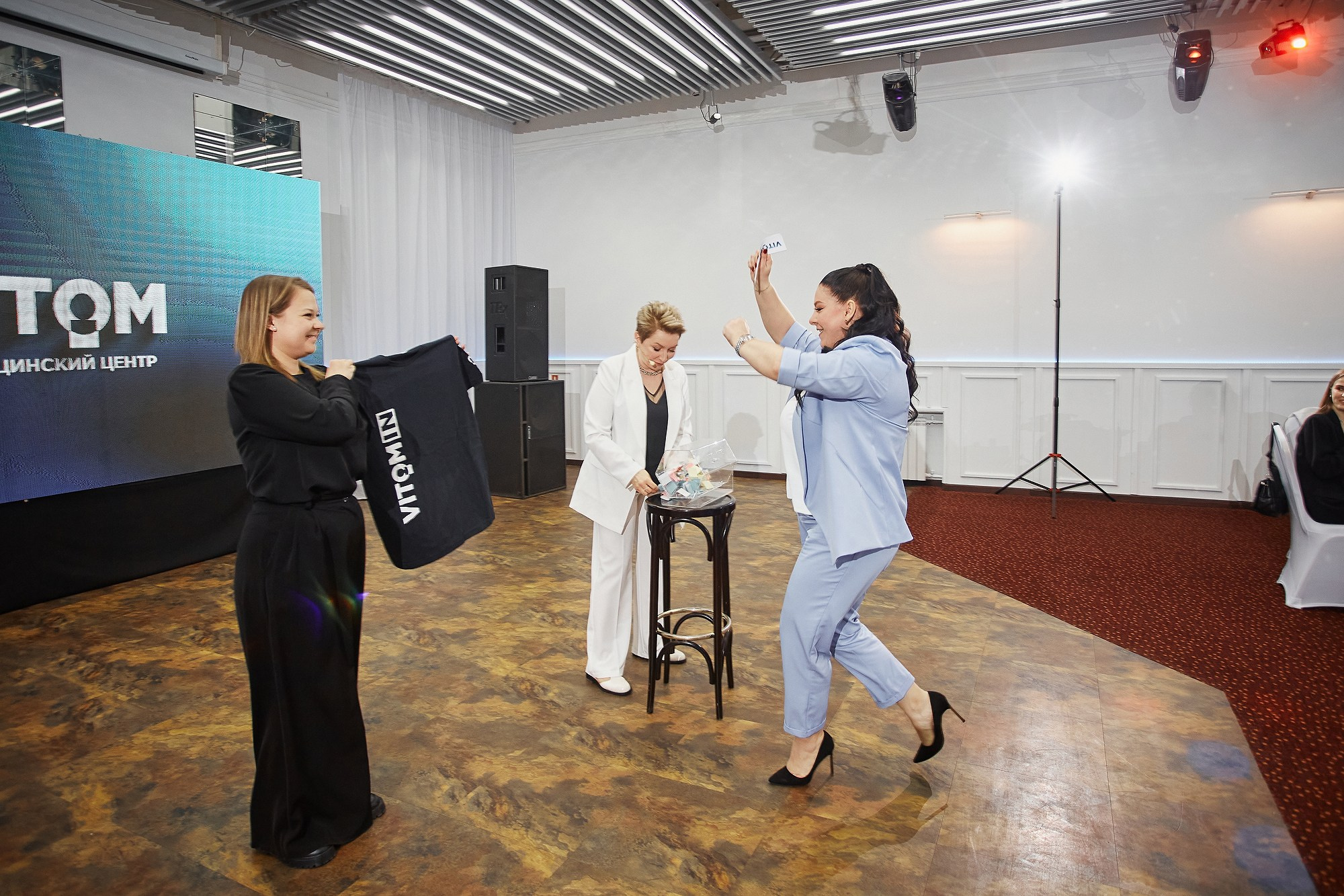 Открытие мед. центра VITOM. Свадебный фотограф Челябинск, Екатеринбург, Курган — Виктор Слуднов