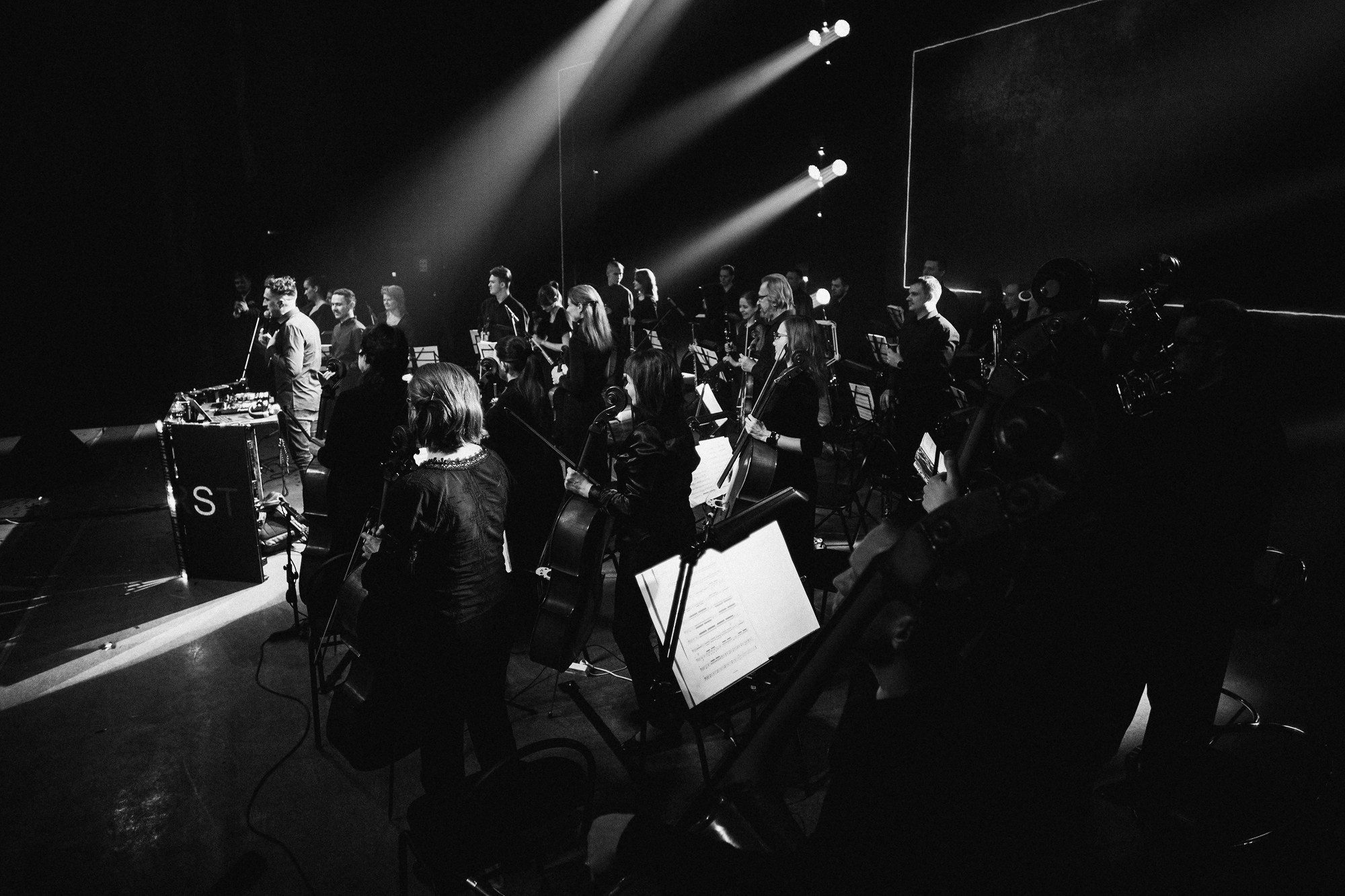 Концерт DJ Илья First. Свадебный фотограф Челябинск, Екатеринбург, Курган — Виктор Слуднов