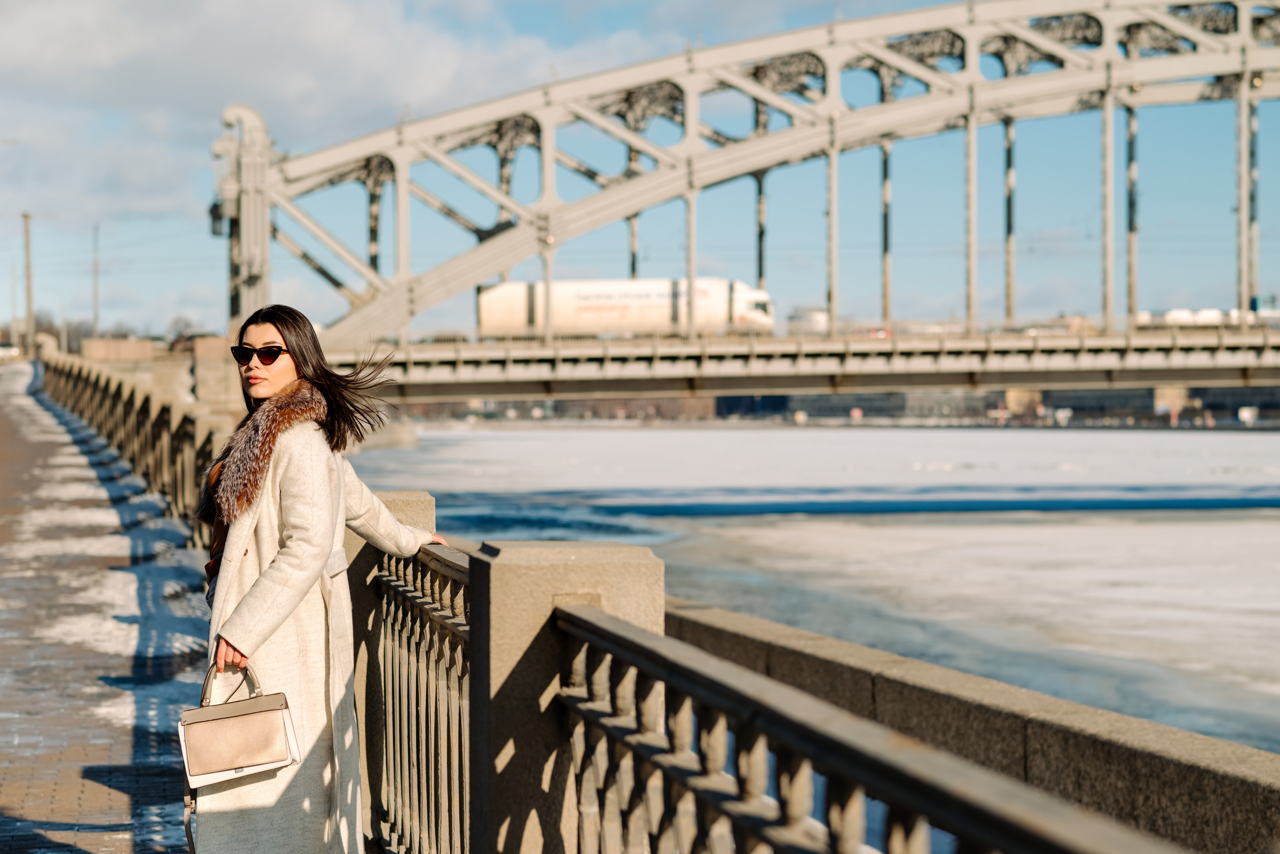 Большеохтинский мост. Свадебный и сеейный фотограф в Санкт-Петербурге Елена Худякова