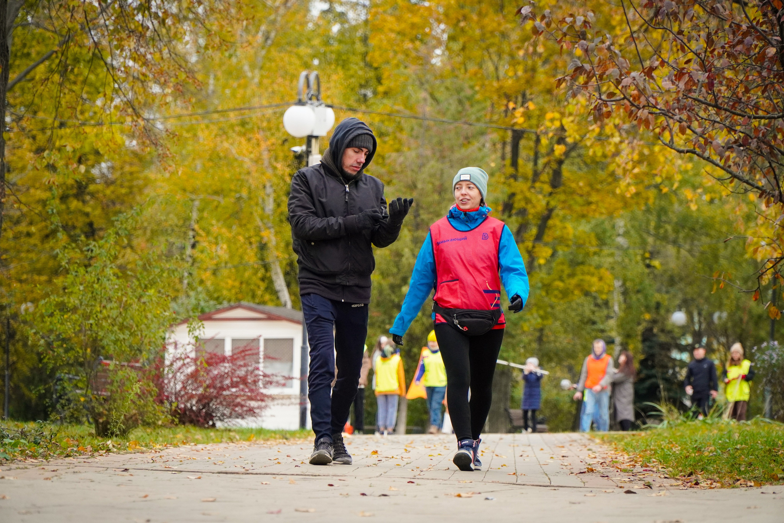 5 вёрст Наташинский 19 октября 2024. Роман Капилюшов. Бег. Фото. Видео. г. Люберцы