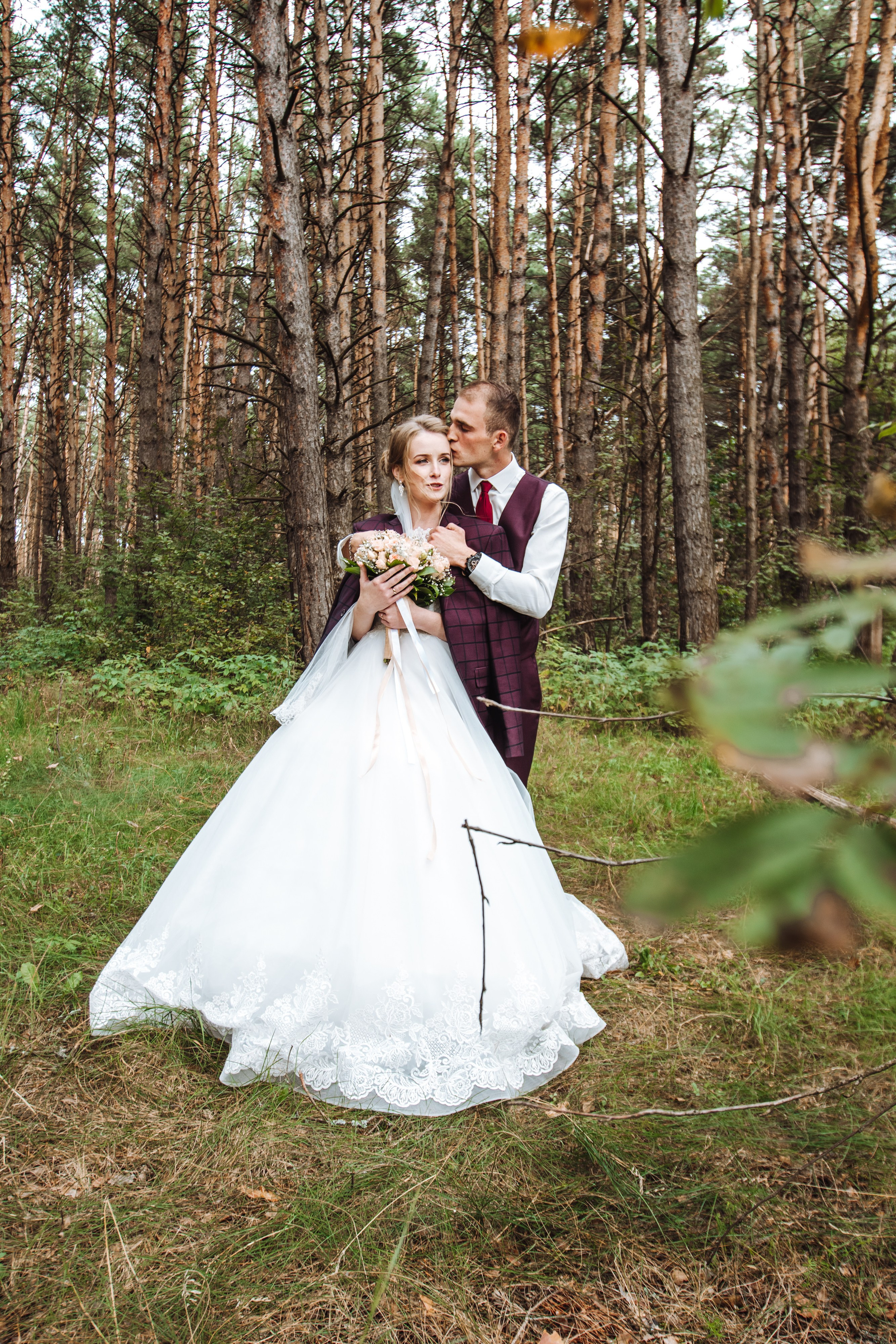 Свадебный фотограф в Подольске Ивана и Марии. Выпускные альбомы в Серпухове