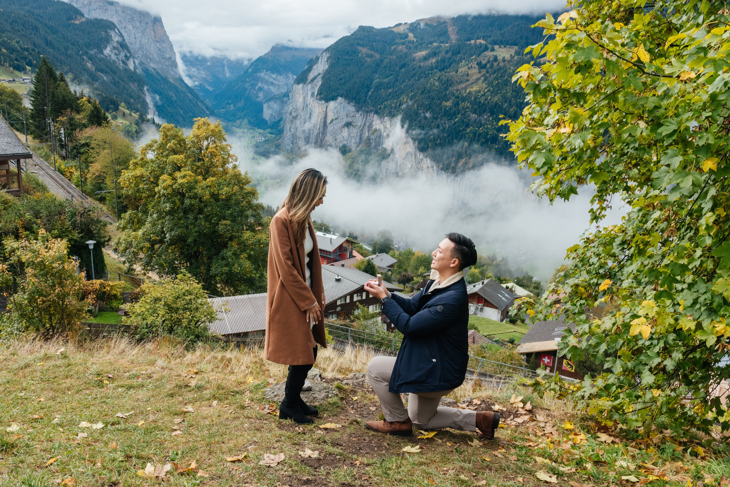 Tina & Wesley (Wengen, Lauterbrunnen). Photographer in Interlaken area