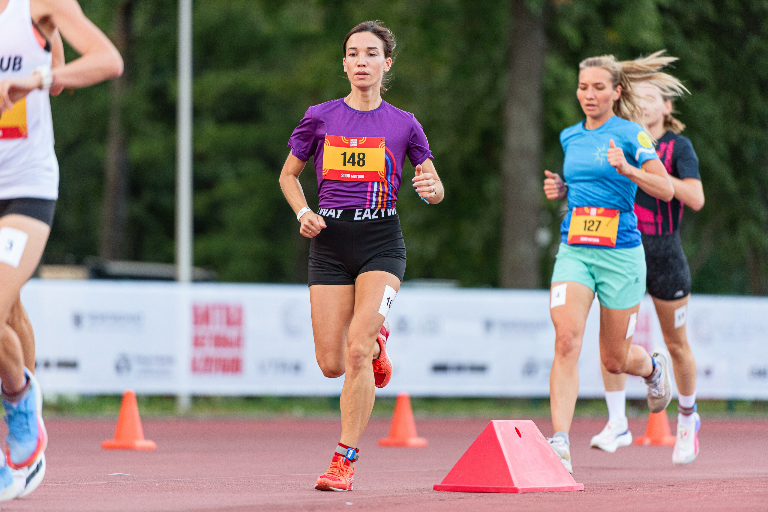 Битва беговых клубов. Репортажный фотограф Сергей Квартальнов