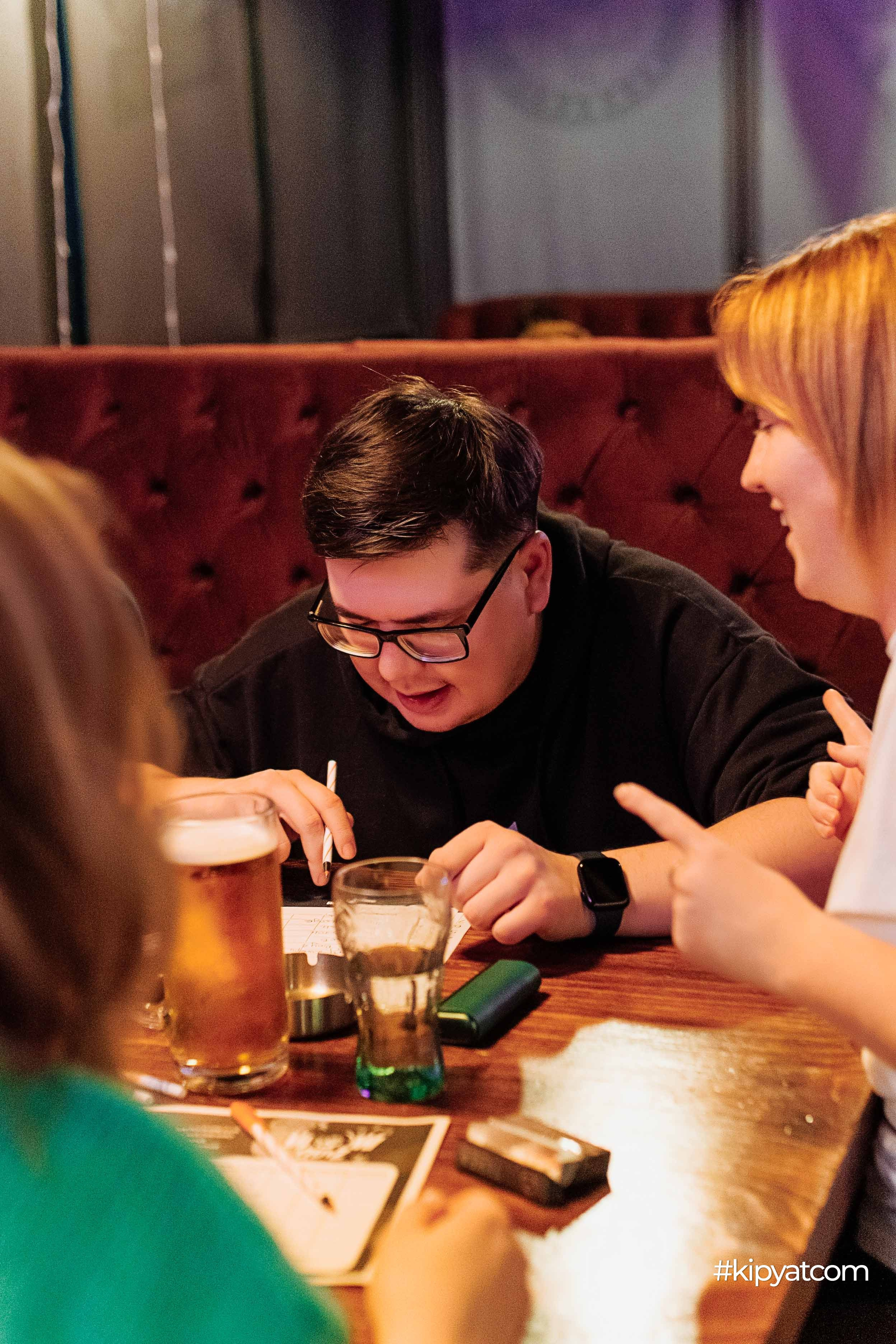 Эйнштейн Party