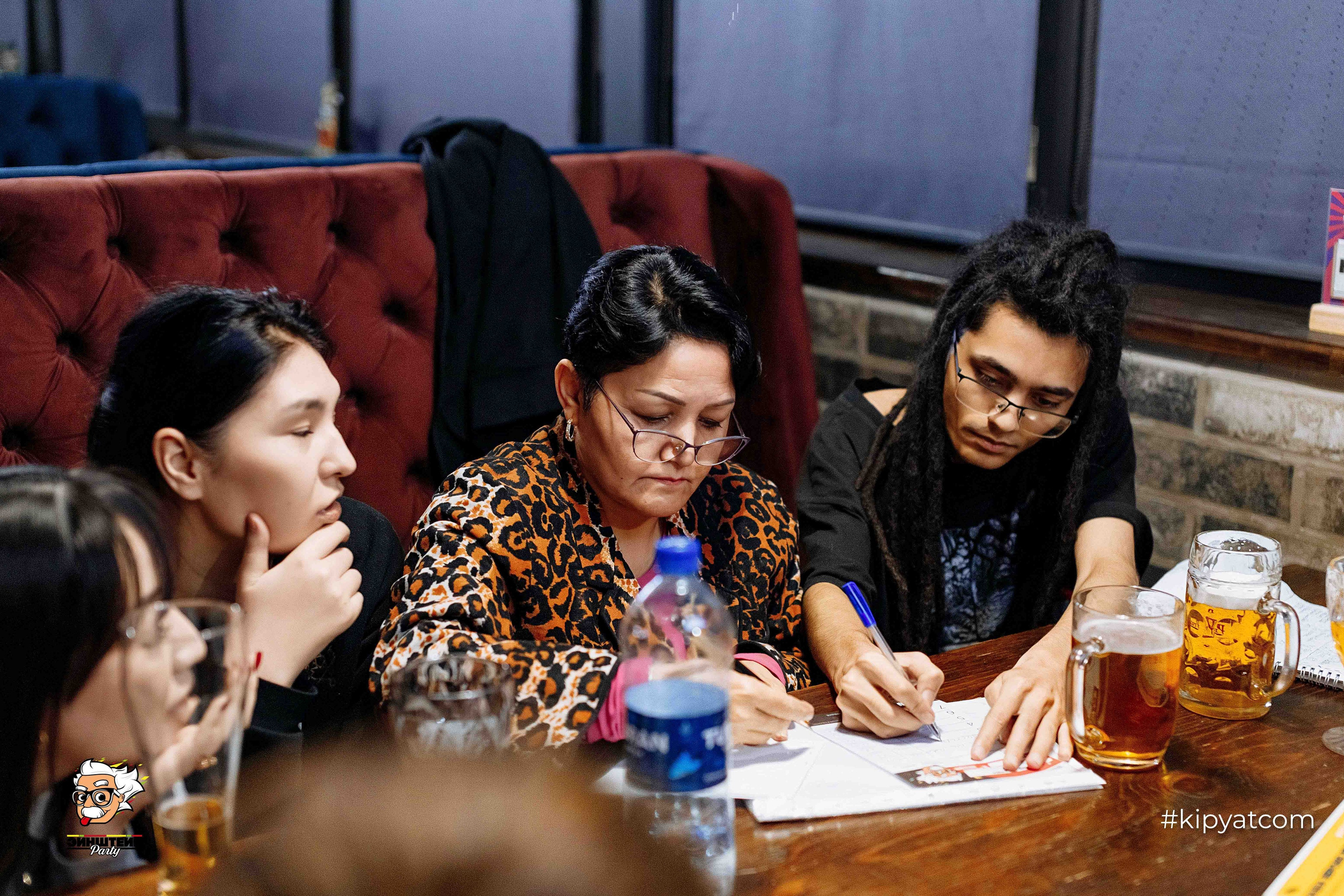 Эйнштейн Party