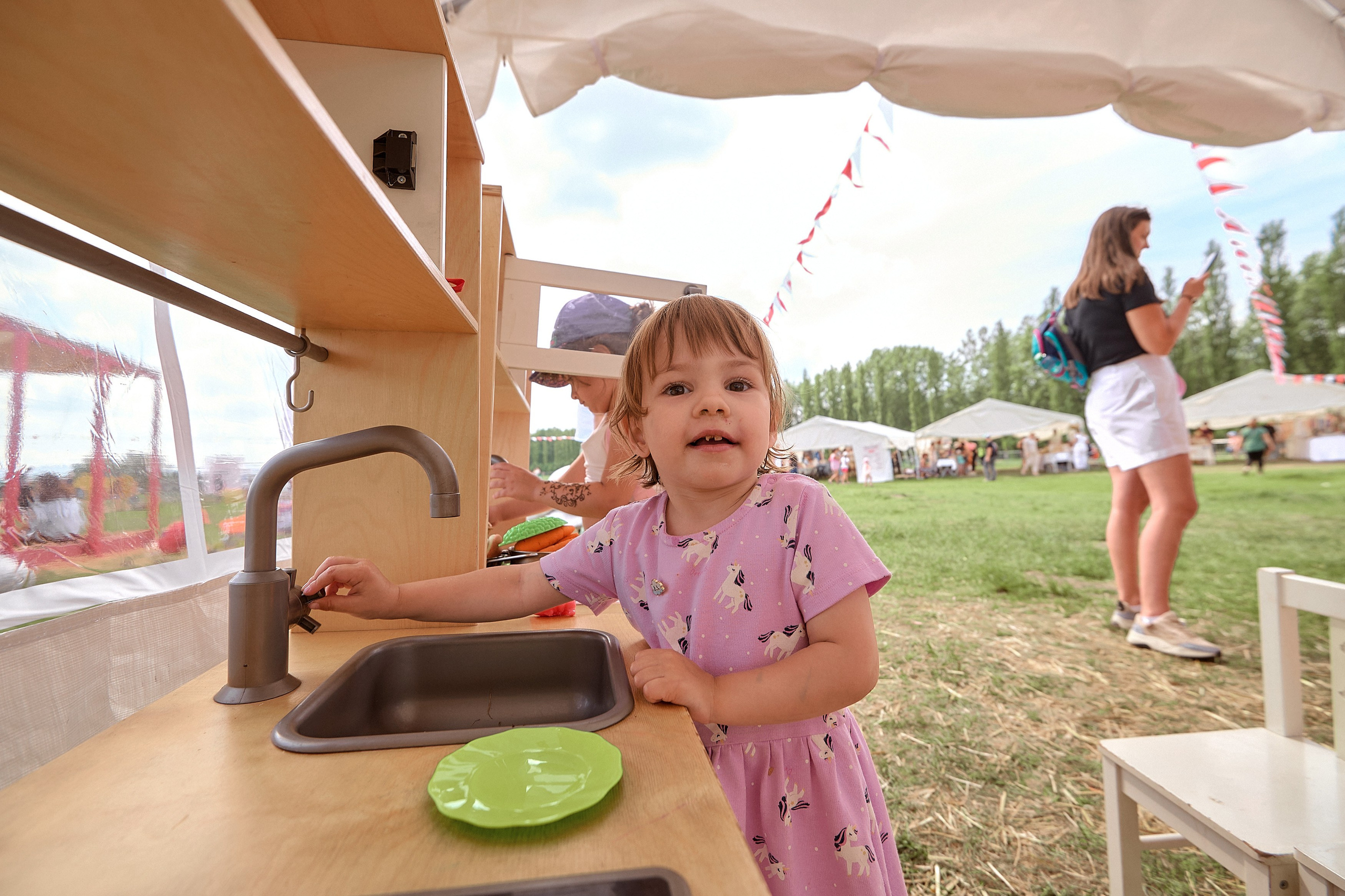 Портфолио репортажной фотосъёмки: эко-фестиваль "Калина-Малина". Фотограф Яковлев Роман — Красноярск