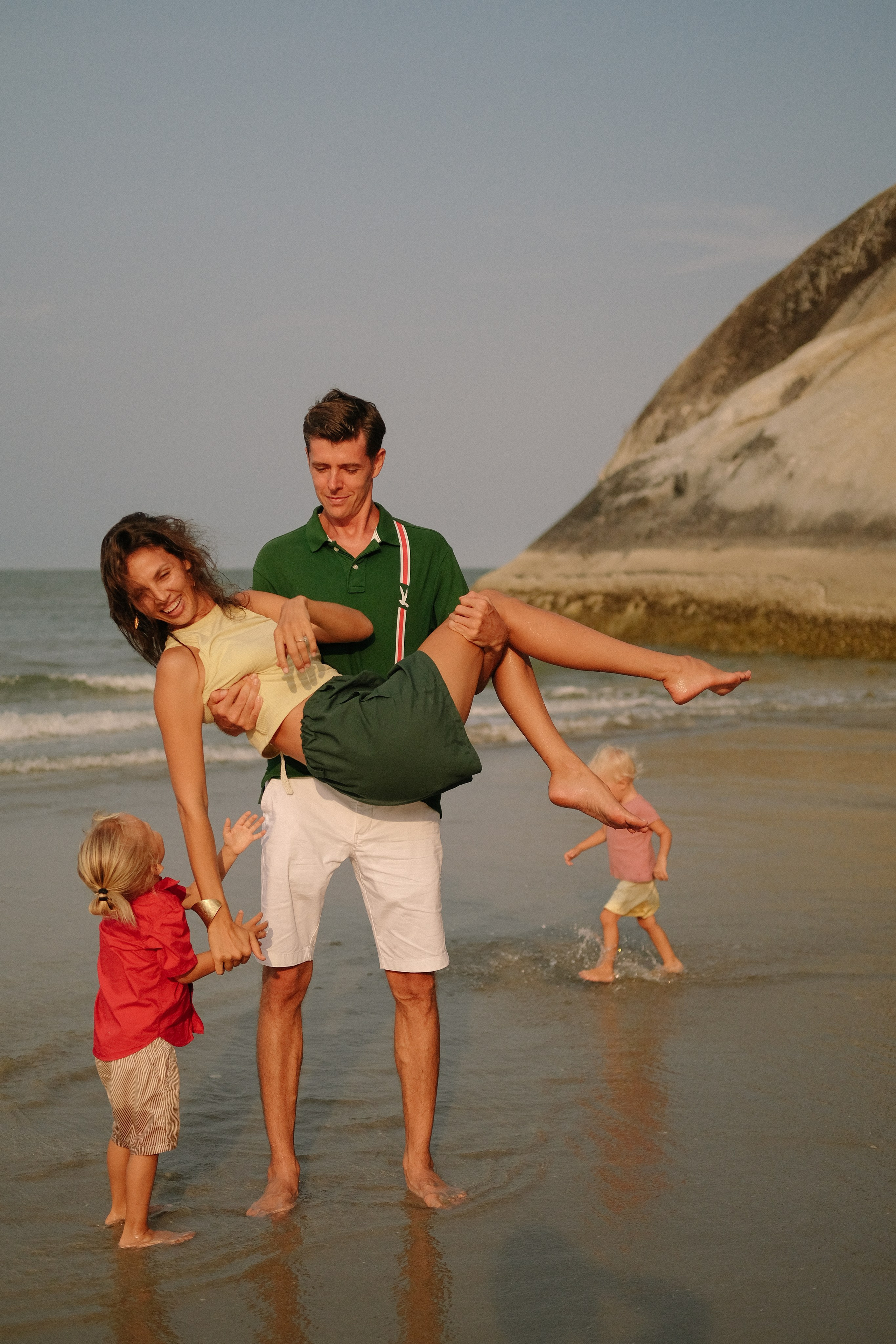 Клементина Тай. Главная