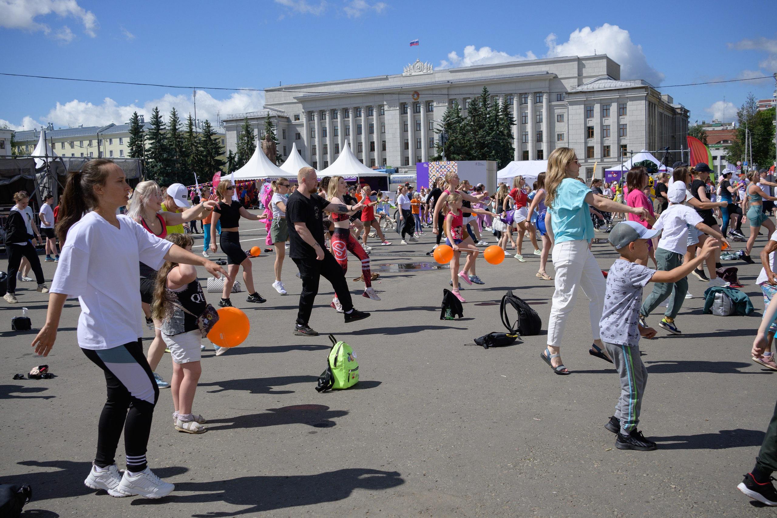 Семейный фитнес-фестиваль «Живи ярко»