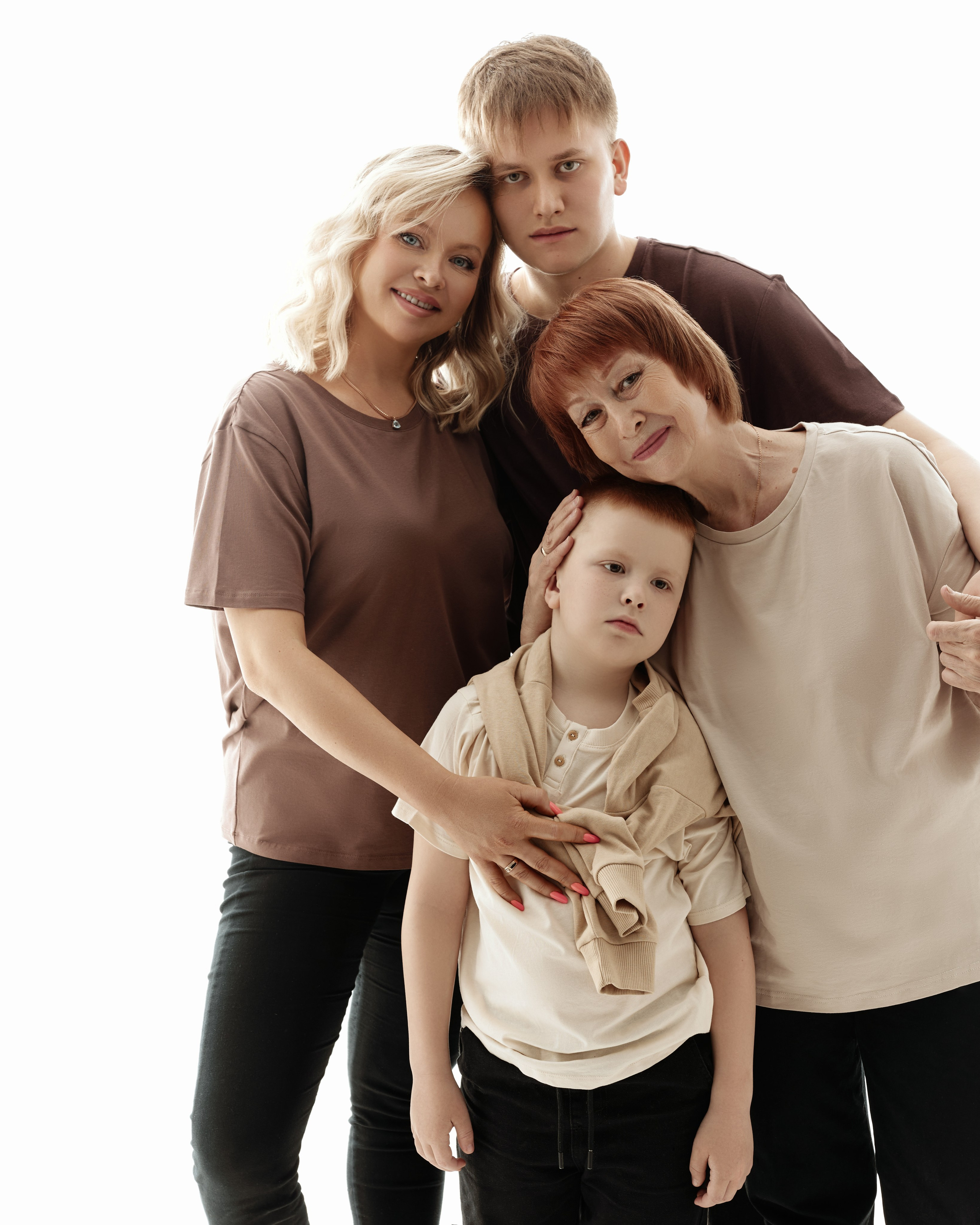 Мама и малыш. Фотограф Беременности и Новорождённых в Кемерово