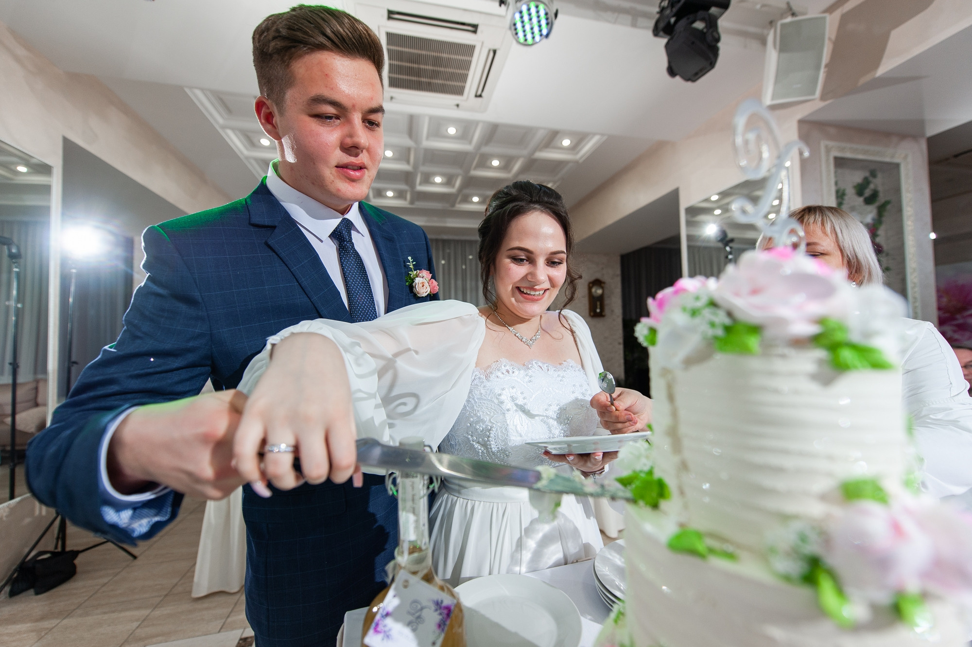 Из студии на банкет. Свадебный и семейный фотограф в Омске Мормулев Михаил