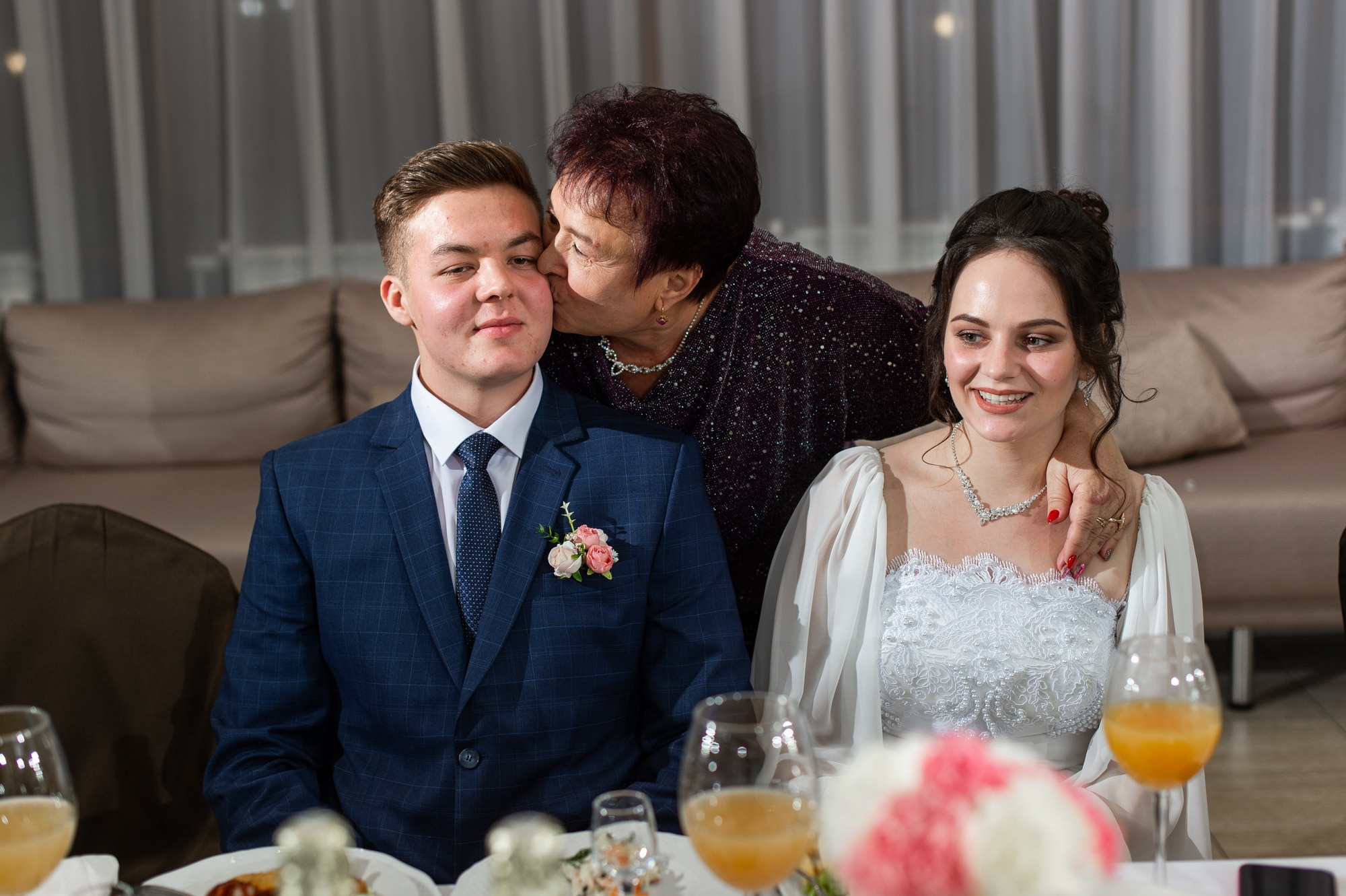 Из студии на банкет. Свадебный и семейный фотограф в Омске Мормулев Михаил