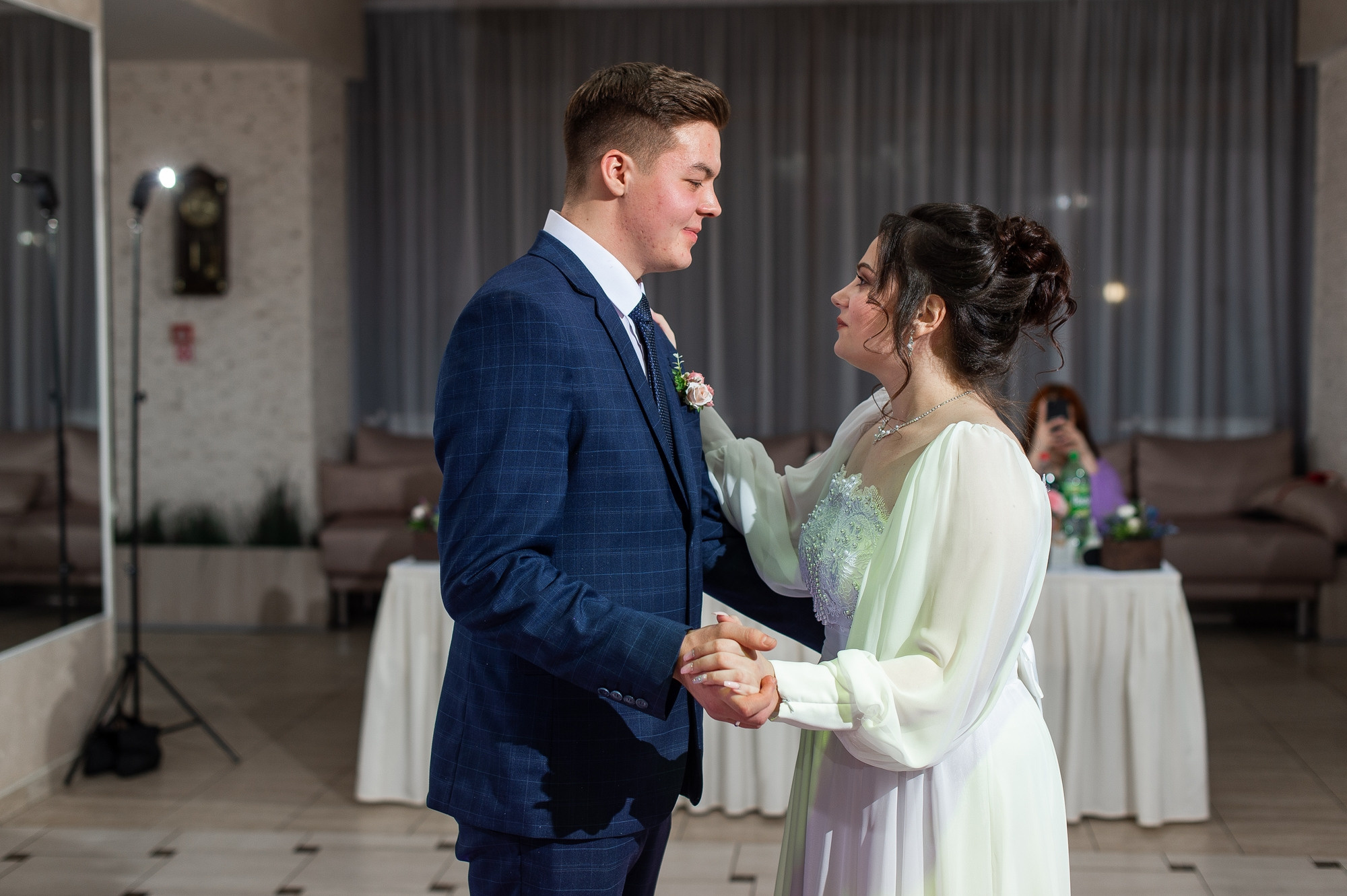 Из студии на банкет. Свадебный и семейный фотограф в Омске Мормулев Михаил