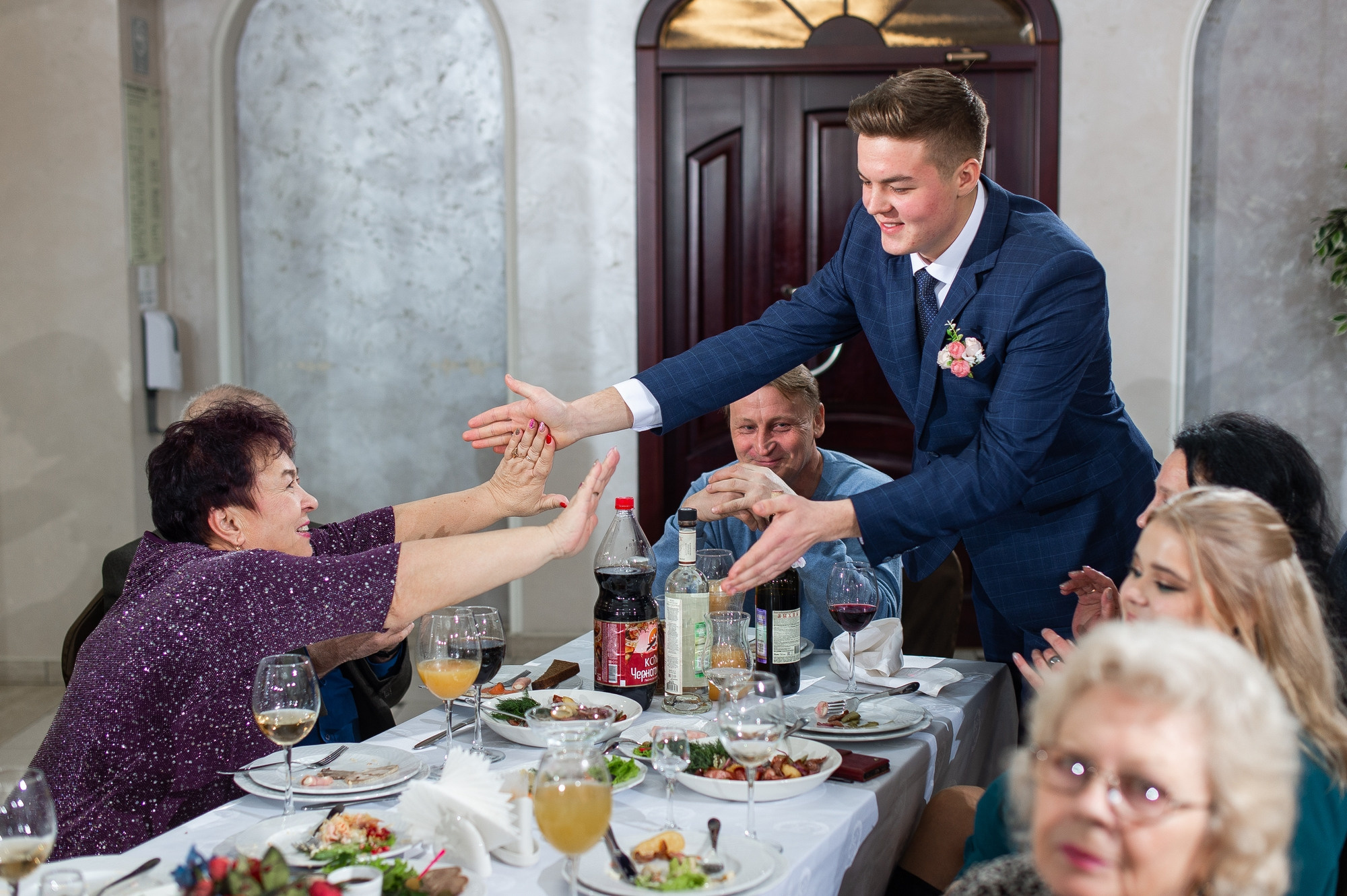 Из студии на банкет. Свадебный и семейный фотограф в Омске Мормулев Михаил