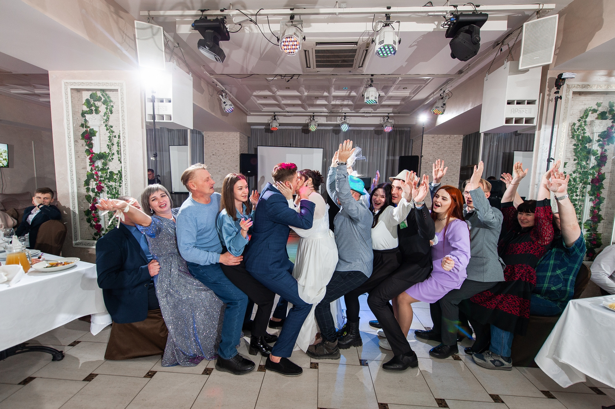Из студии на банкет. Свадебный и семейный фотограф в Омске Мормулев Михаил