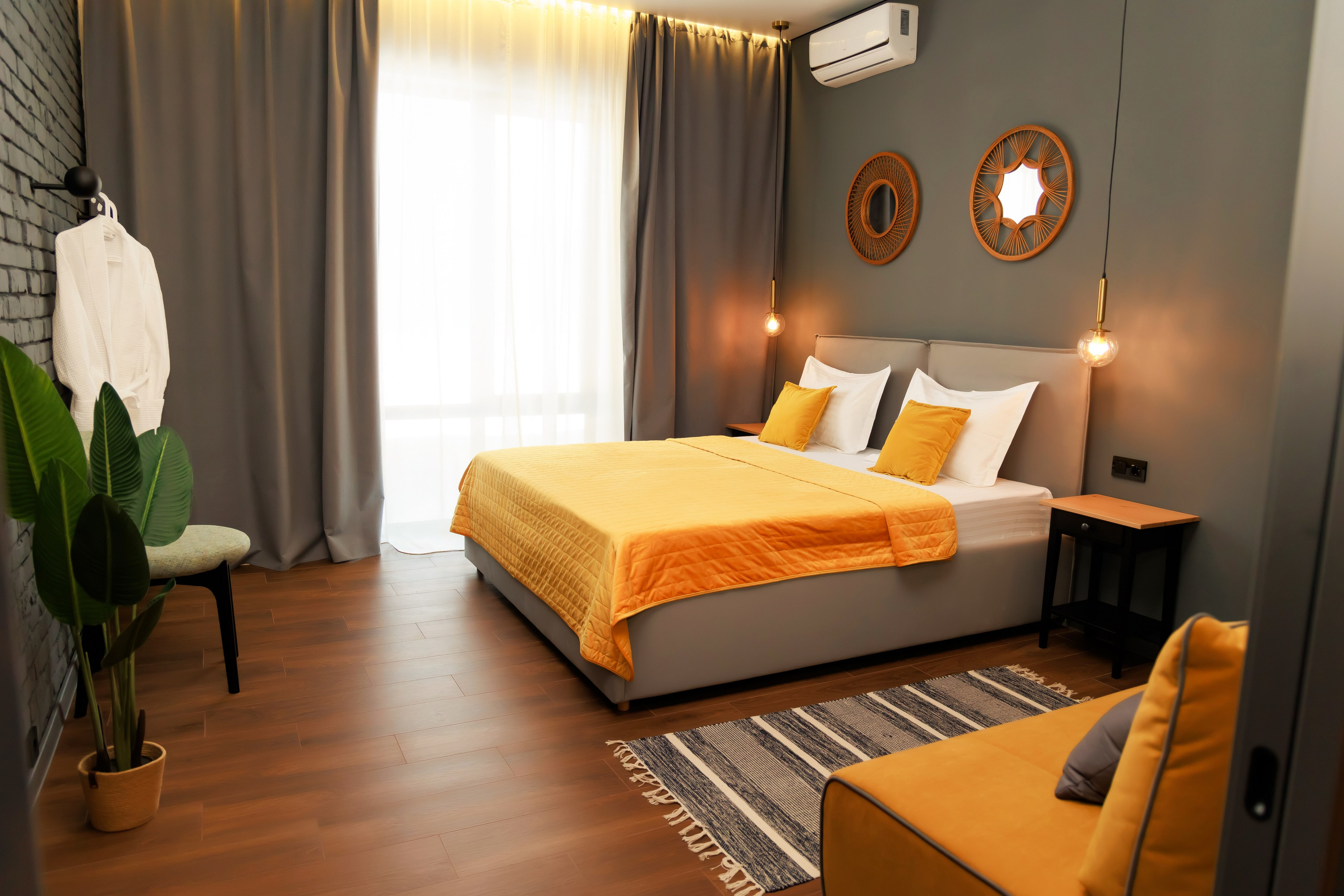 Интерьерная и рекламная съёмка. Свадебный и семейный фотограф в г. Майкопе (выезд по республике и краю)