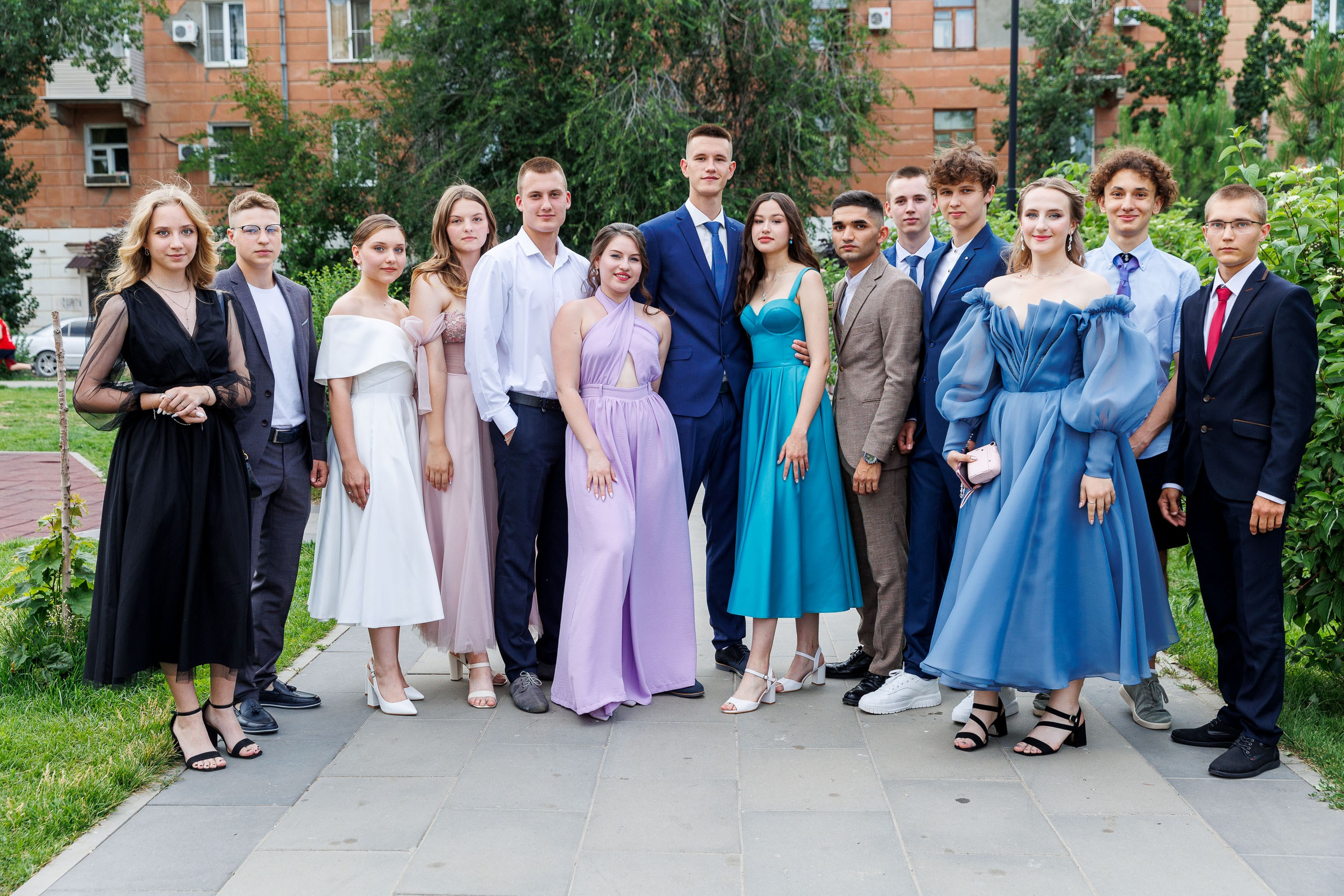 Выпускной — 2023 г. Фотограф Шейдаев Эмин г. Волгоград